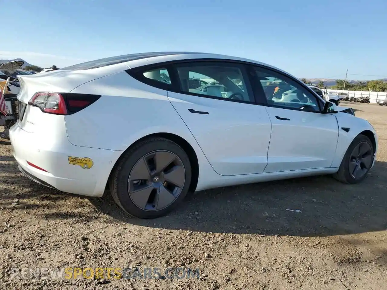 3 Photograph of a damaged car 5YJ3E1EB4NF155416 TESLA MODEL 3 2022