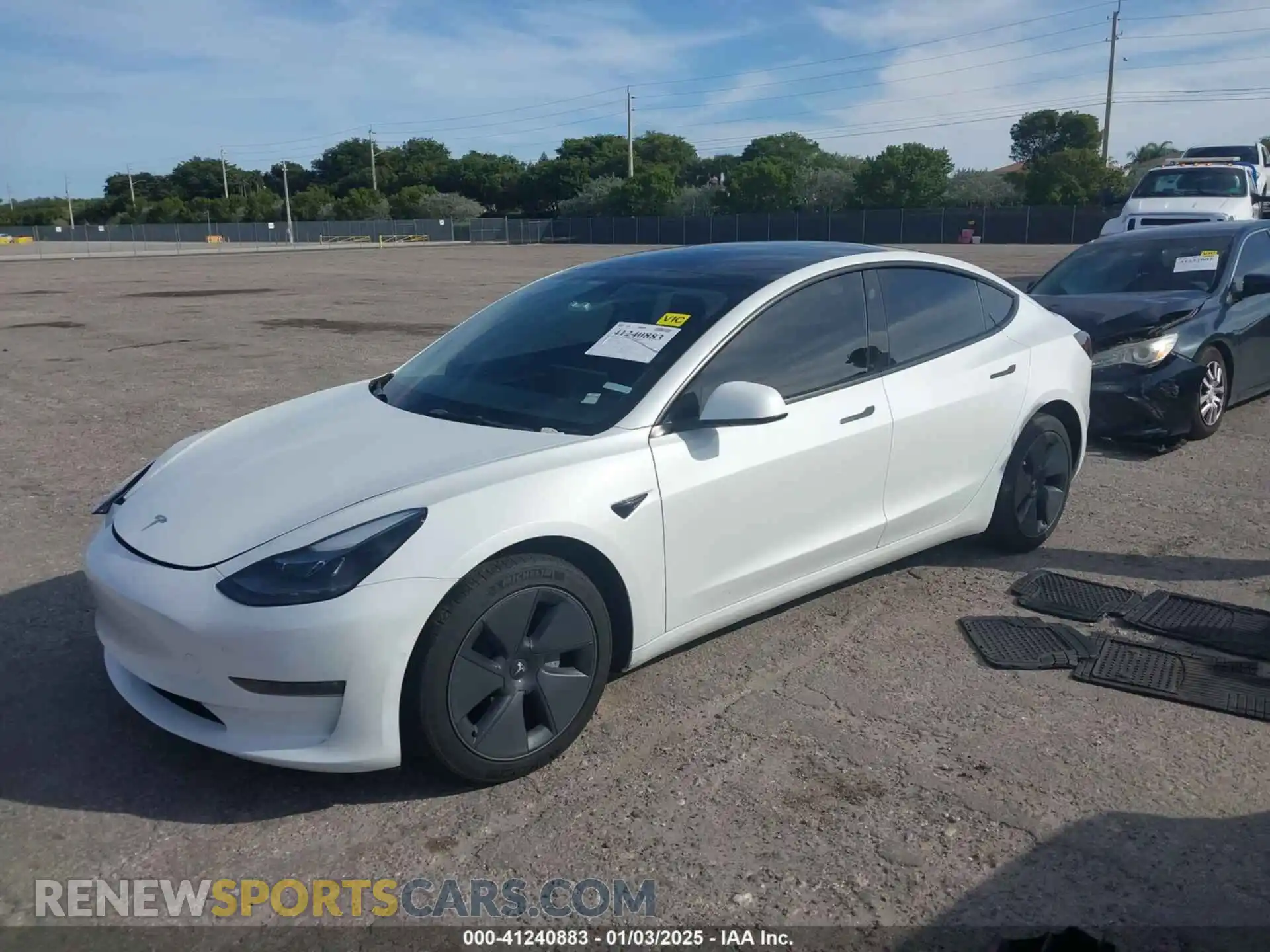 2 Photograph of a damaged car 5YJ3E1EB4NF180803 TESLA MODEL 3 2022