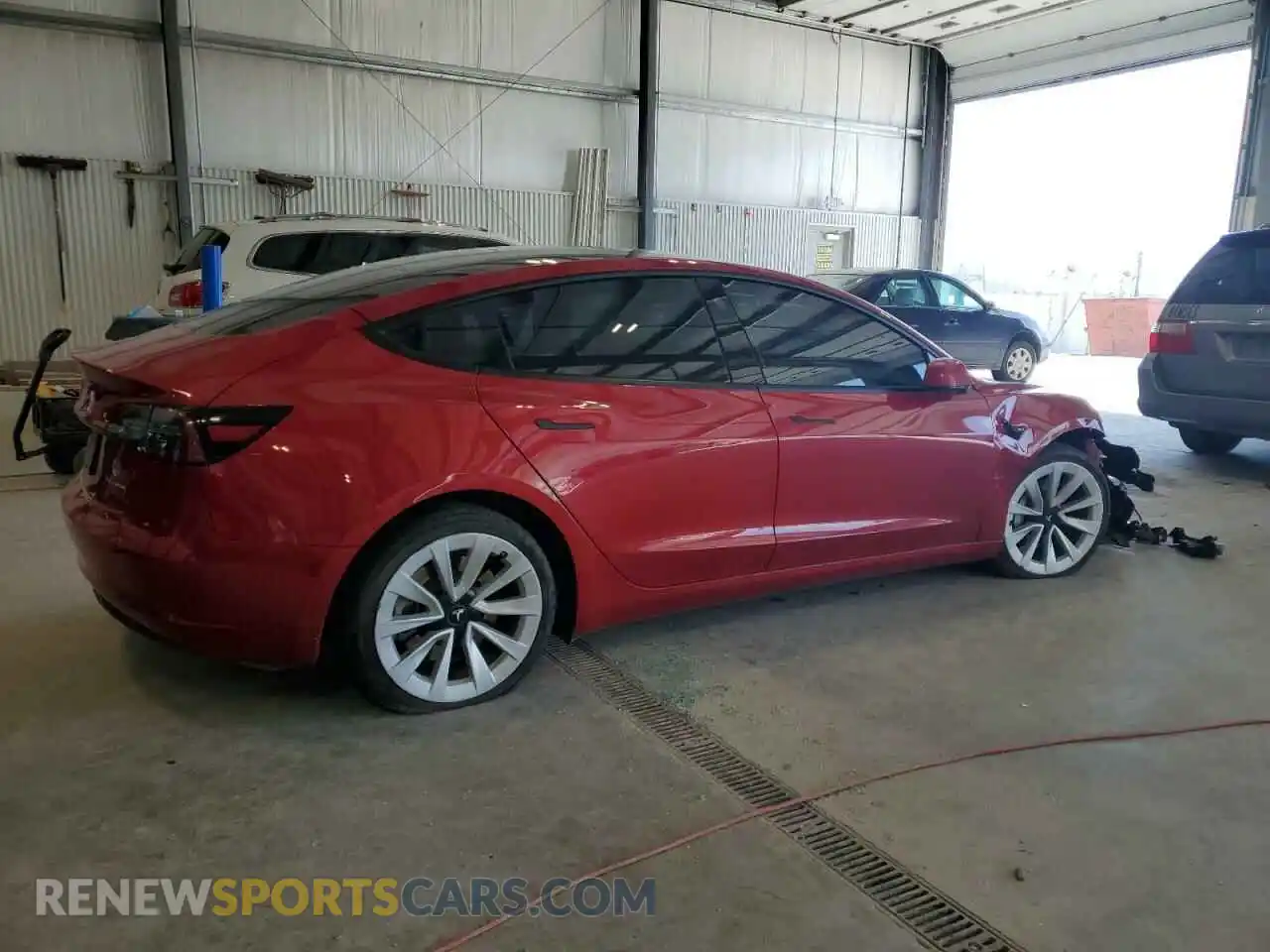 3 Photograph of a damaged car 5YJ3E1EB4NF185564 TESLA MODEL 3 2022