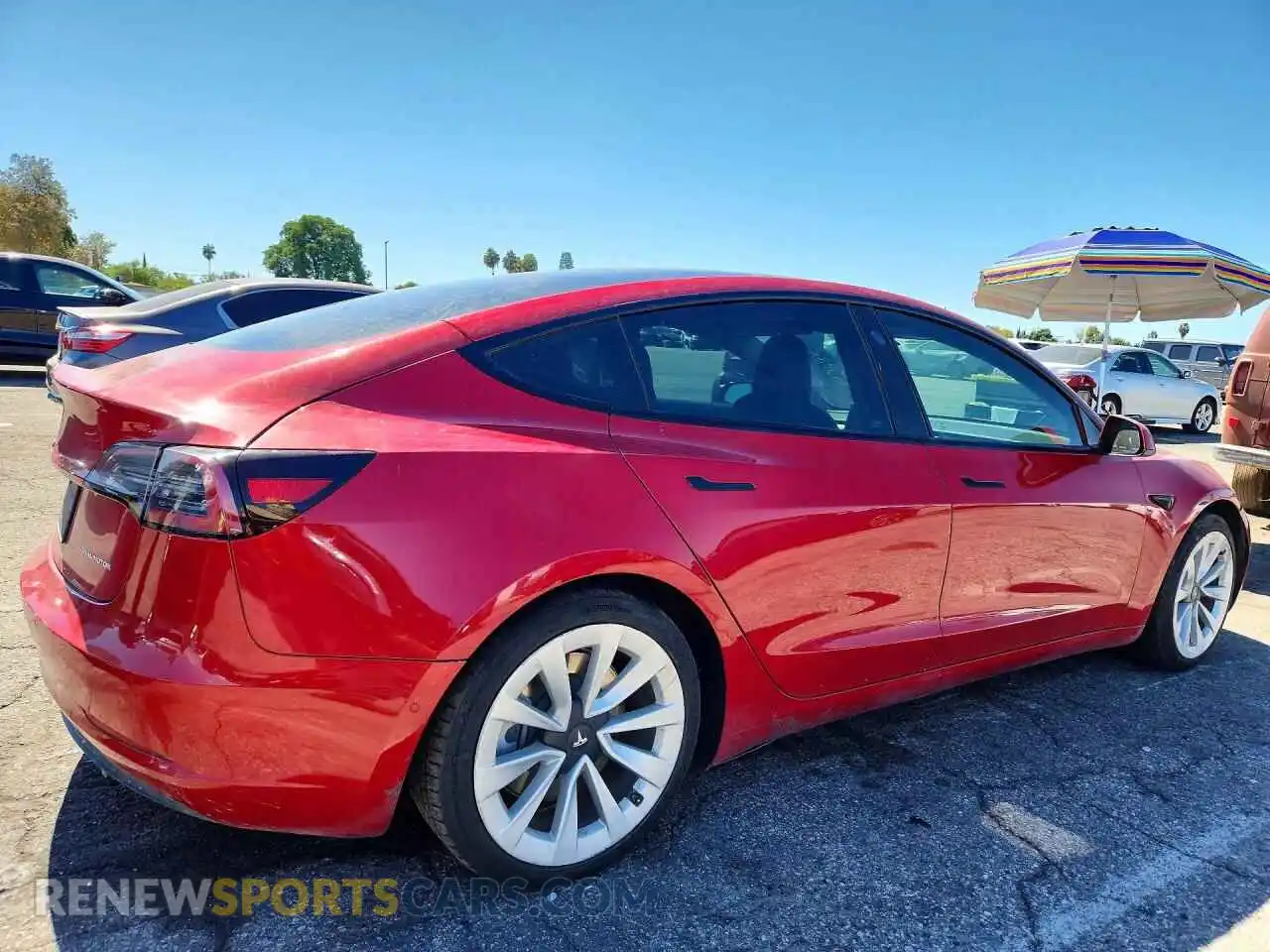 3 Photograph of a damaged car 5YJ3E1EB4NF191672 TESLA MODEL 3 2022