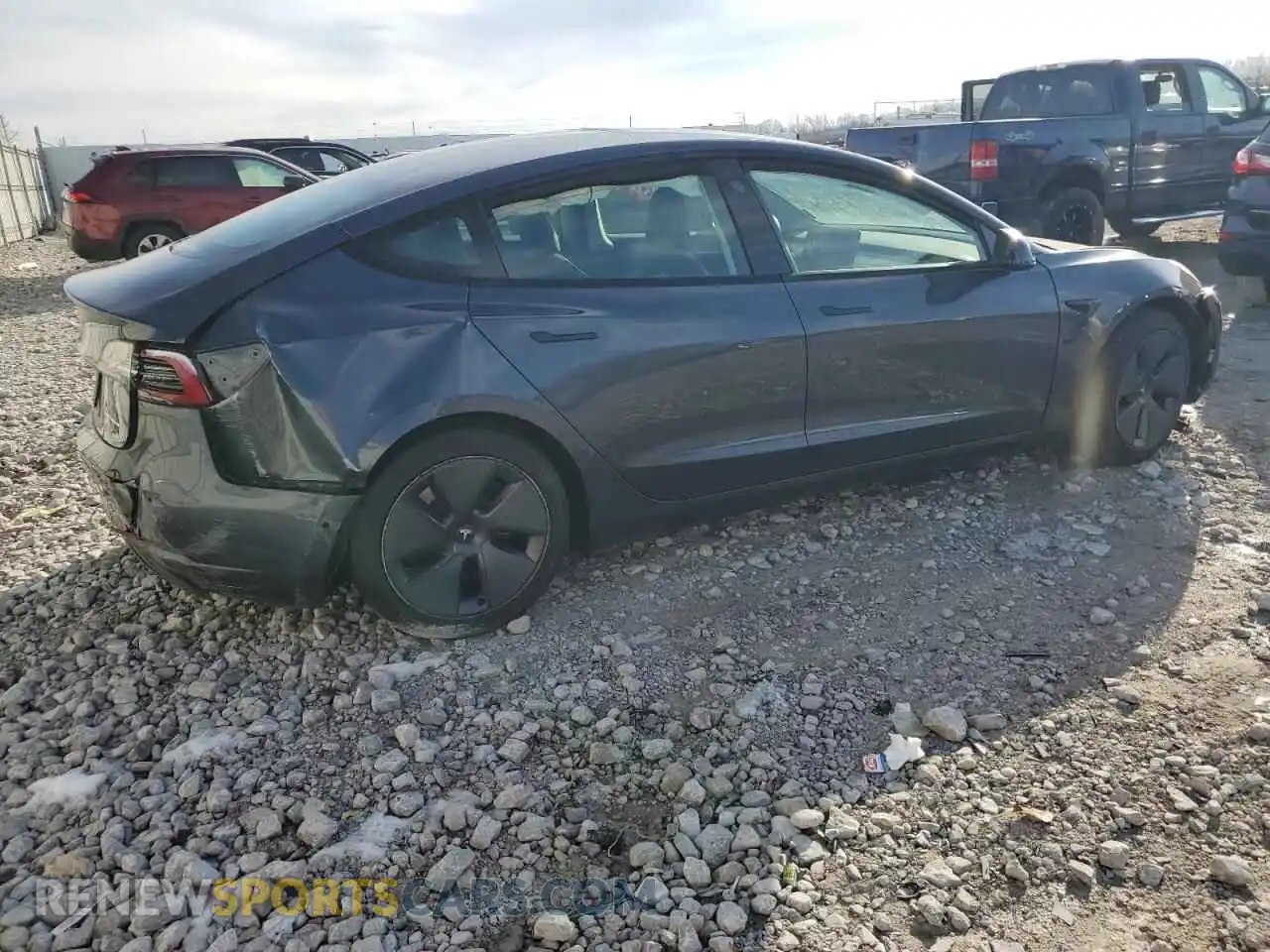 3 Photograph of a damaged car 5YJ3E1EB4NF274339 TESLA MODEL 3 2022