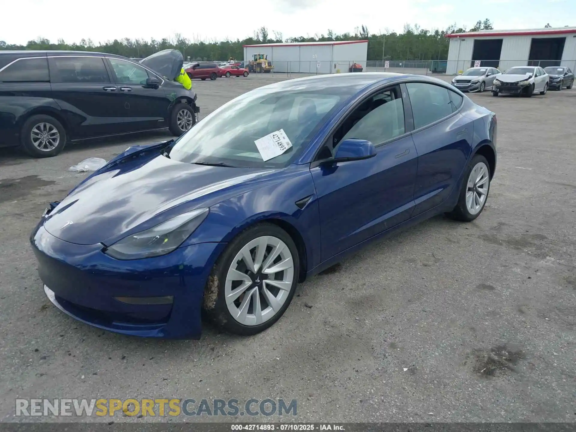 2 Photograph of a damaged car 5YJ3E1EB4NF316007 TESLA MODEL 3 2022