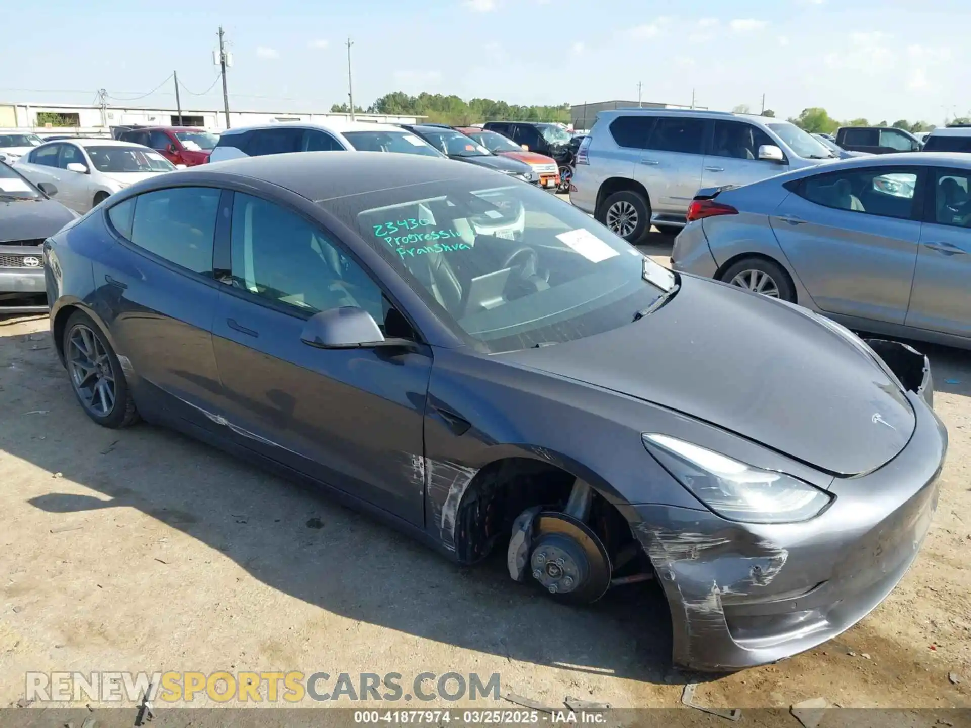 1 Photograph of a damaged car 5YJ3E1EB5NF124286 TESLA MODEL 3 2022