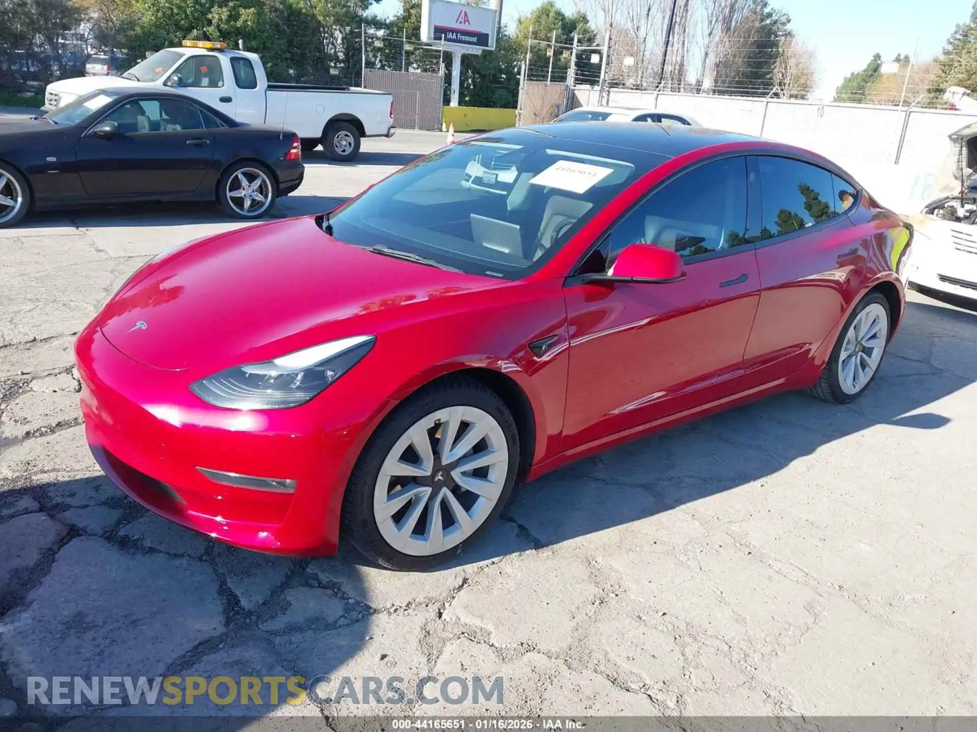 2 Photograph of a damaged car 5YJ3E1EB5NF131478 TESLA MODEL 3 2022