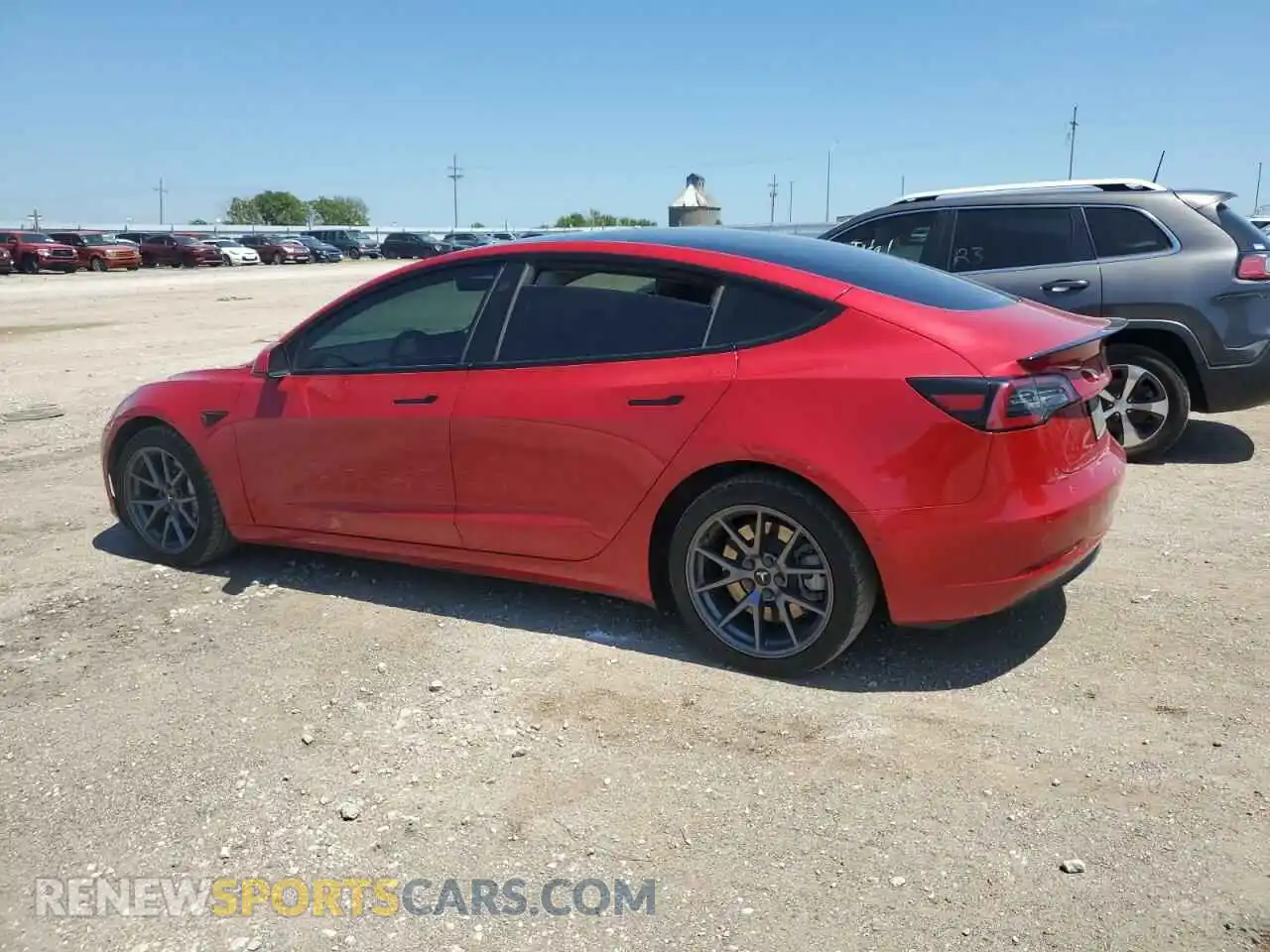 2 Photograph of a damaged car 5YJ3E1EB5NF133019 TESLA MODEL 3 2022