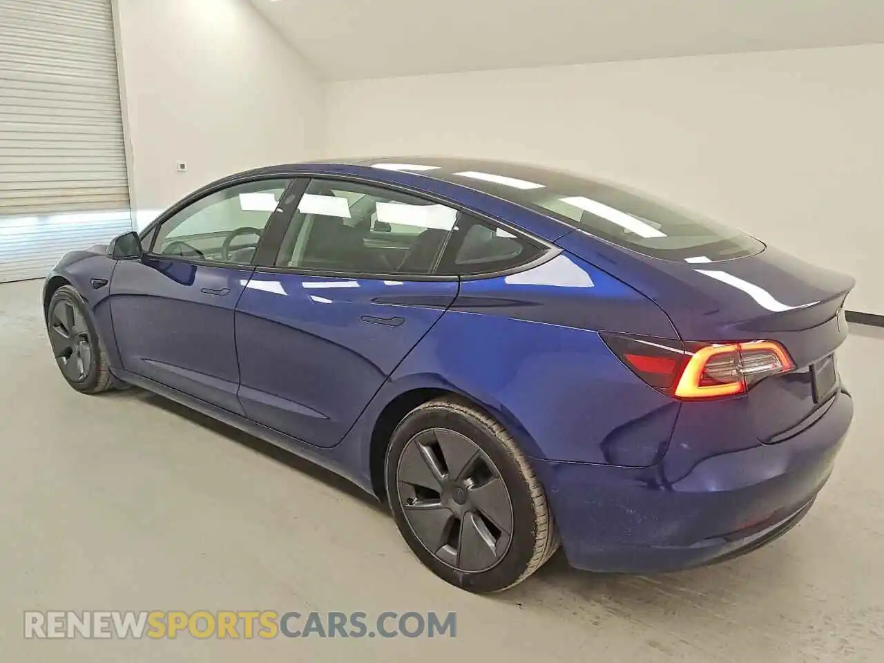 2 Photograph of a damaged car 5YJ3E1EB5NF176386 TESLA MODEL 3 2022