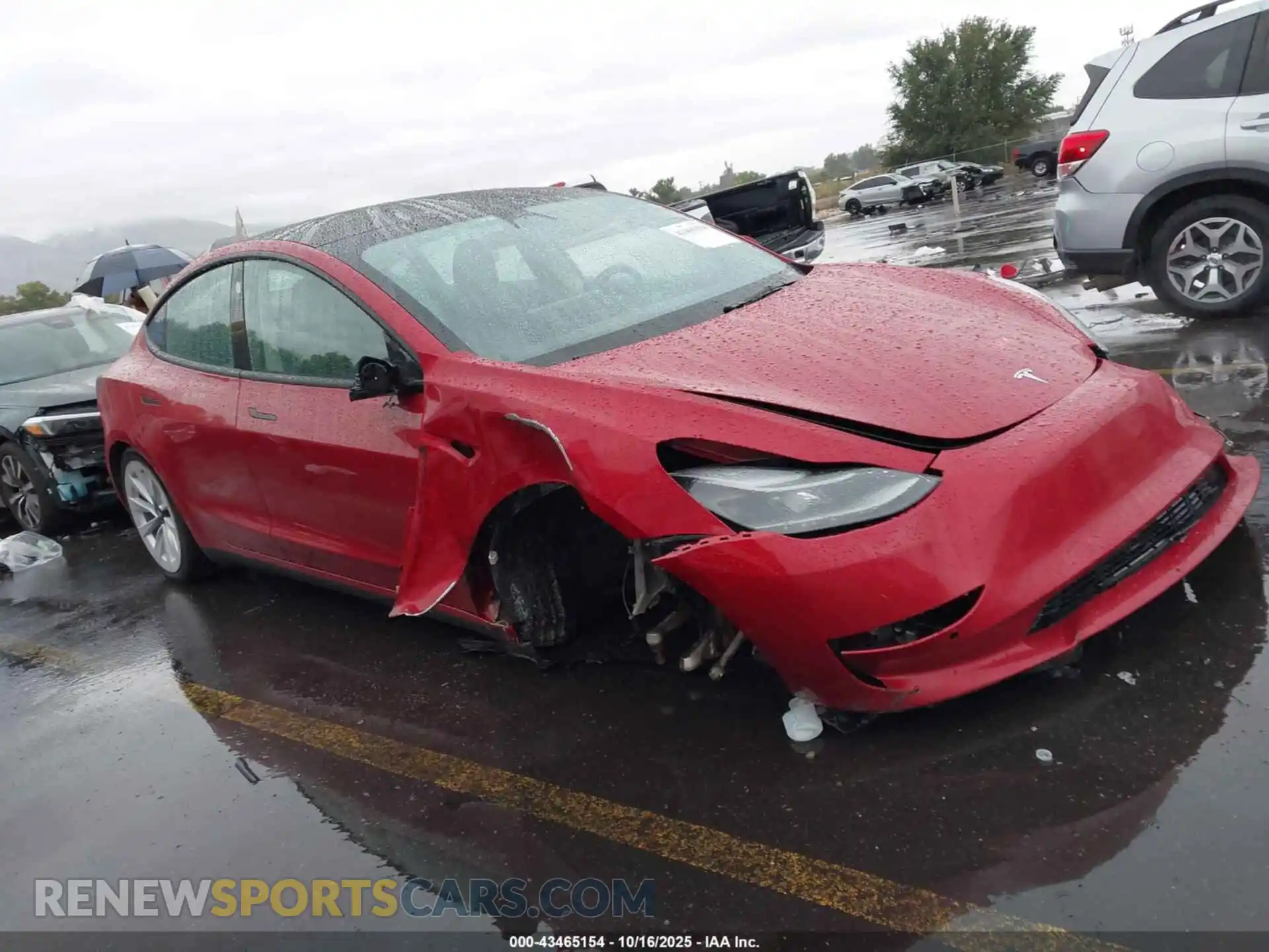 1 Photograph of a damaged car 5YJ3E1EB5NF208754 TESLA MODEL 3 2022