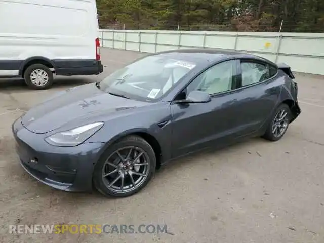 1 Photograph of a damaged car 5YJ3E1EB5NF234075 TESLA MODEL 3 2022