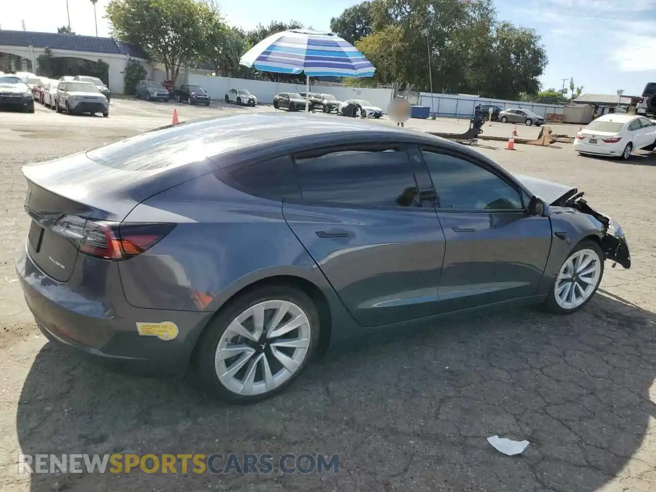 3 Photograph of a damaged car 5YJ3E1EB5NF253600 TESLA MODEL 3 2022