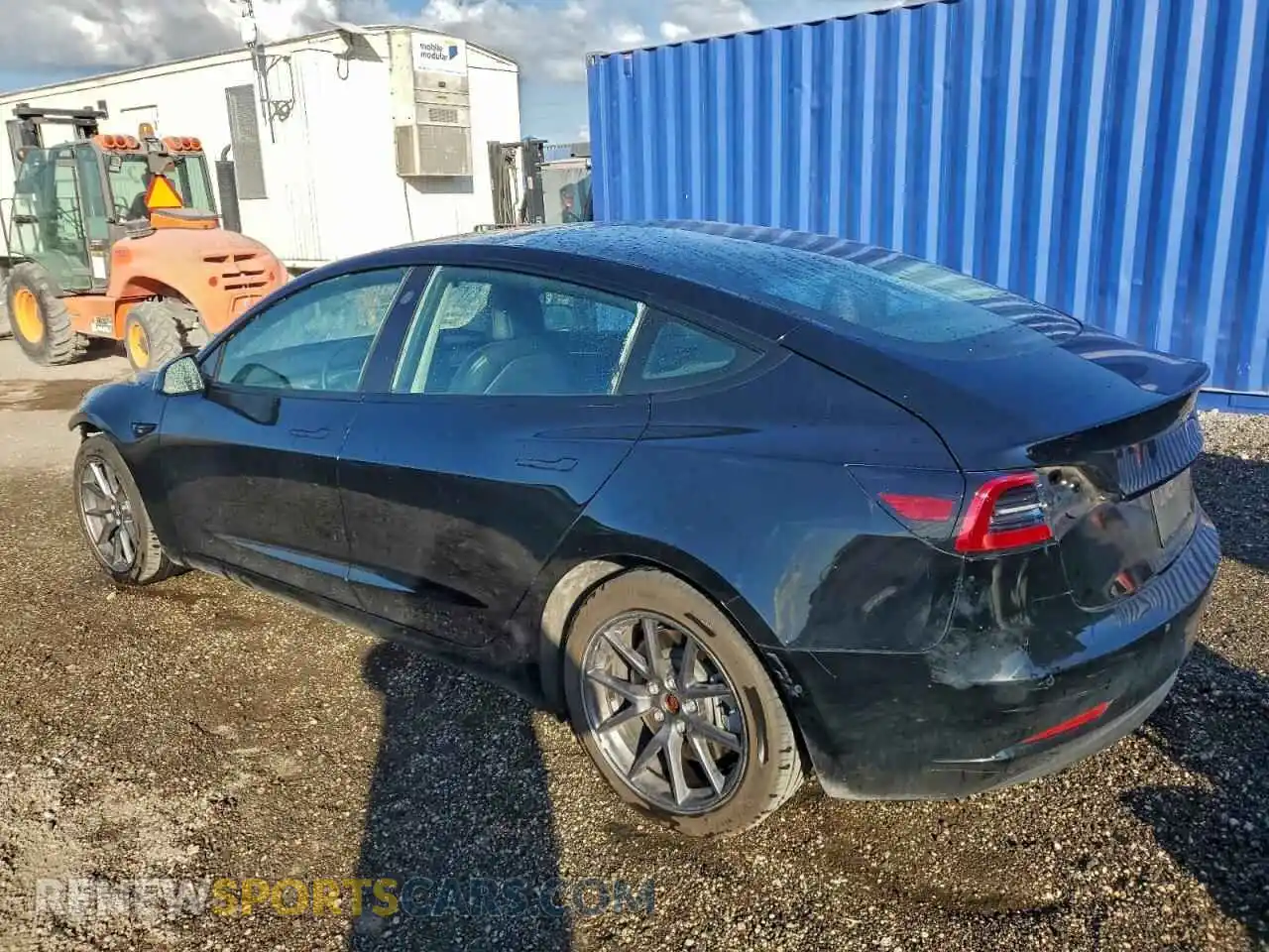 2 Photograph of a damaged car 5YJ3E1EB5NF285592 TESLA MODEL 3 2022