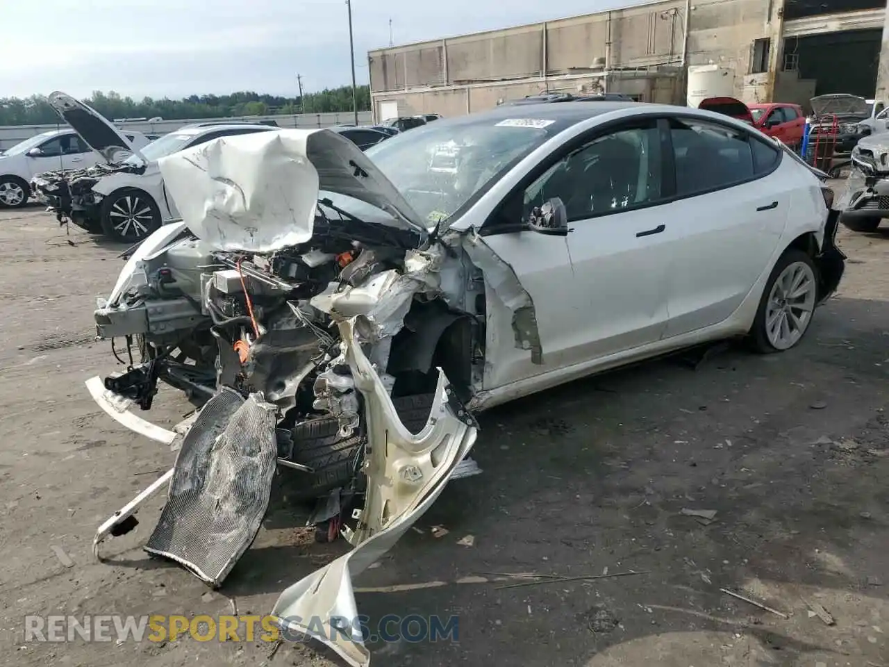 1 Photograph of a damaged car 5YJ3E1EB5NF290131 TESLA MODEL 3 2022