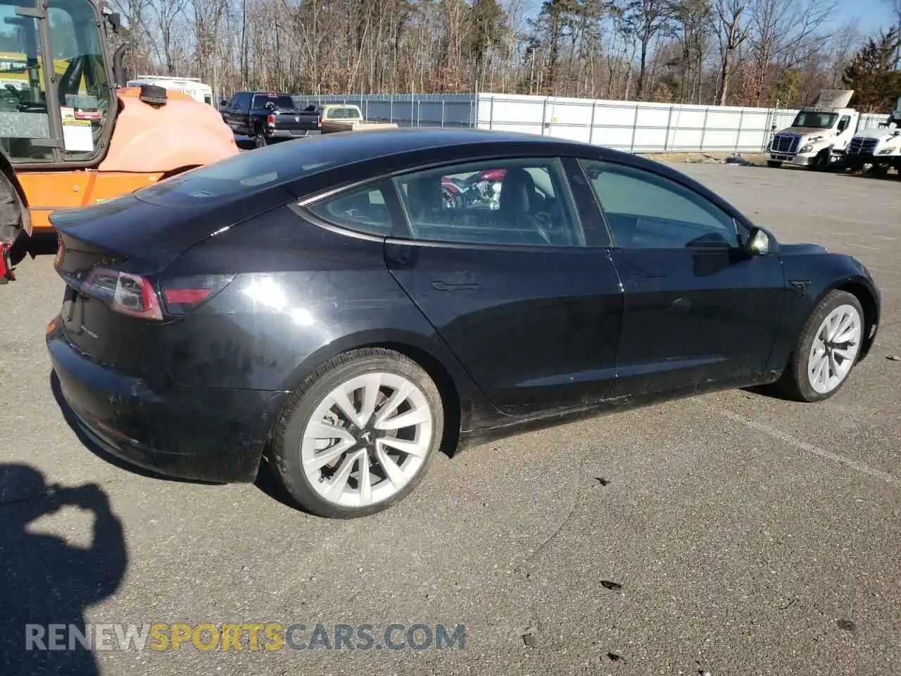 3 Photograph of a damaged car 5YJ3E1EB5NF290209 TESLA MODEL 3 2022