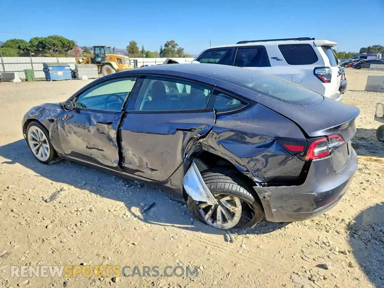 2 Фотография поврежденного автомобиля 5YJ3E1EB5NF297953 TESLA MODEL 3 2022