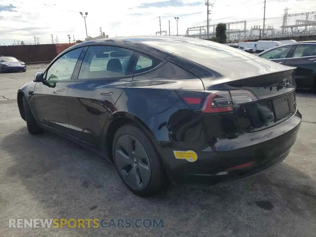 2 Photograph of a damaged car 5YJ3E1EB5NF298942 TESLA MODEL 3 2022