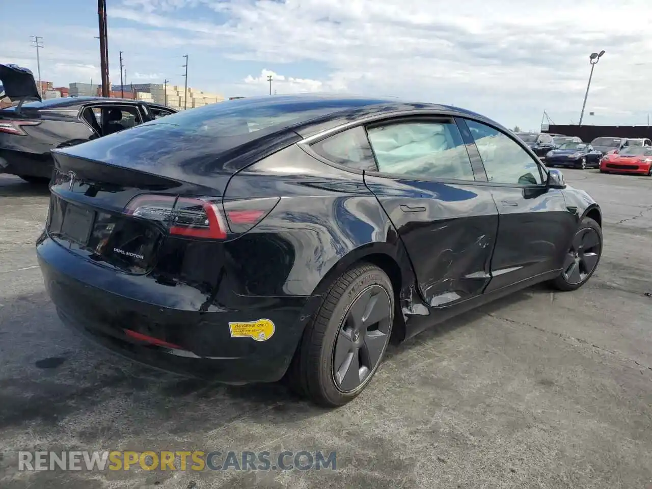 3 Photograph of a damaged car 5YJ3E1EB5NF298942 TESLA MODEL 3 2022