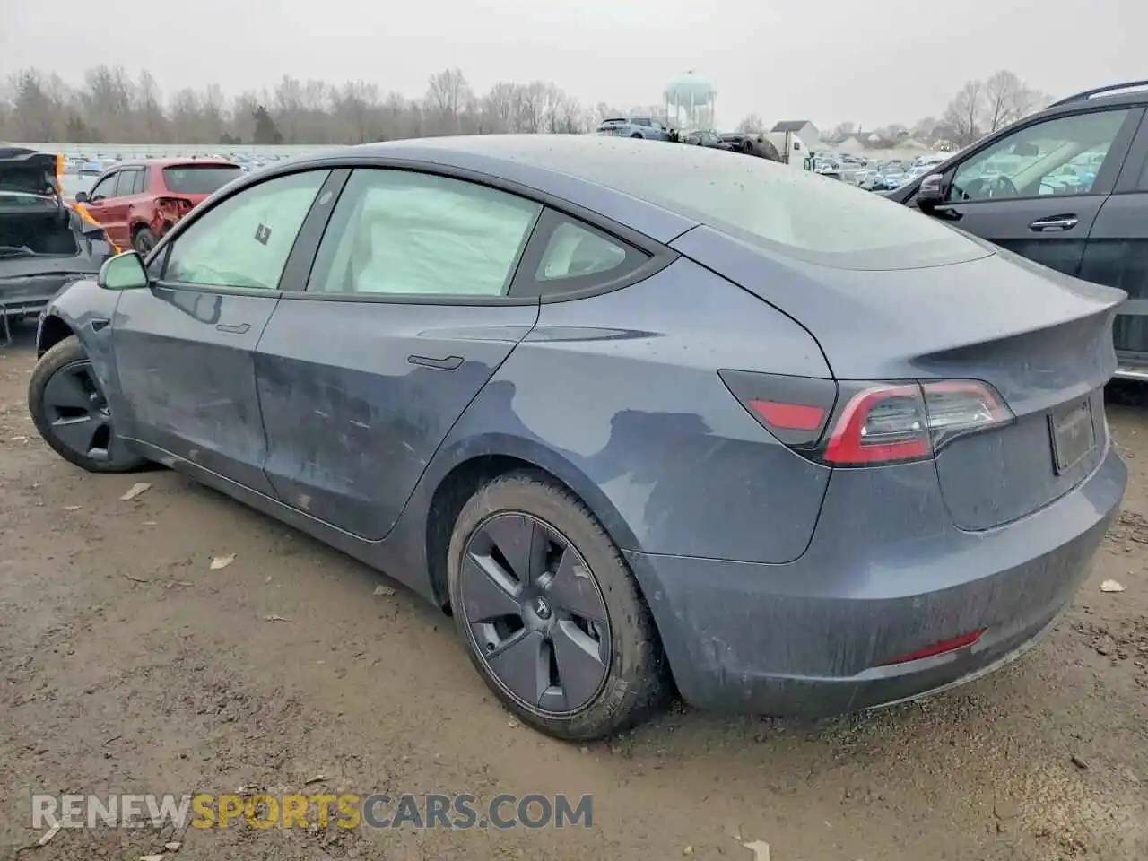 2 Photograph of a damaged car 5YJ3E1EB5NF342311 TESLA MODEL 3 2022
