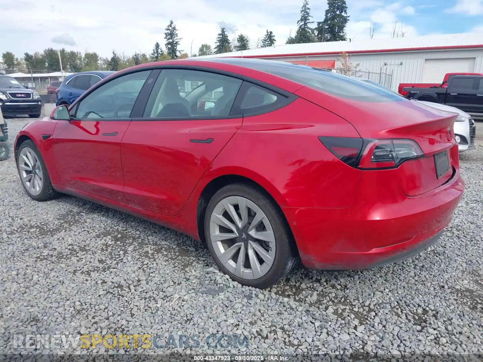 3 Photograph of a damaged car 5YJ3E1EB5NF349971 TESLA MODEL 3 2022