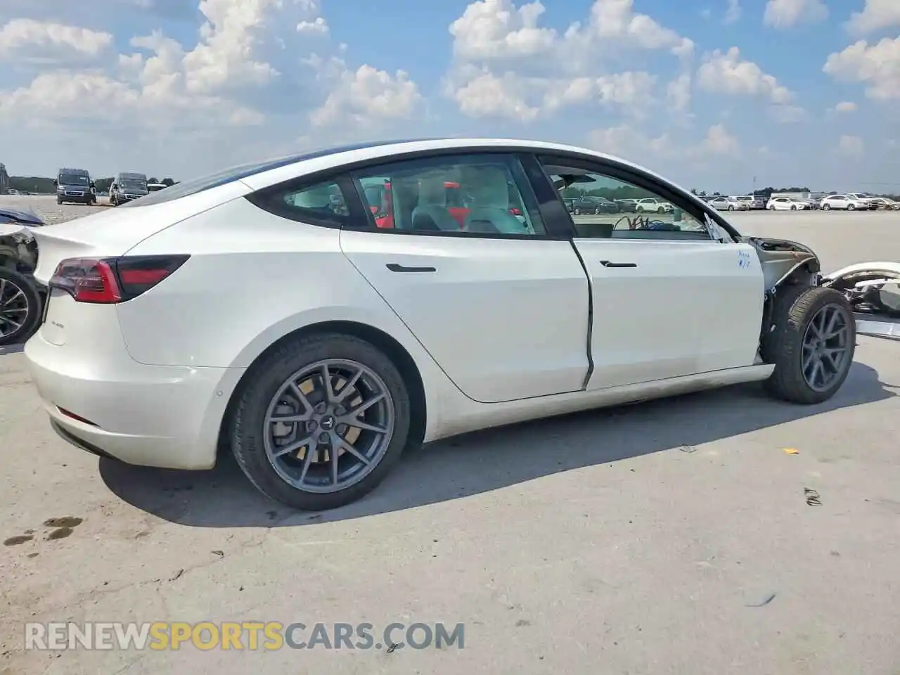 3 Photograph of a damaged car 5YJ3E1EB6NF109215 TESLA MODEL 3 2022