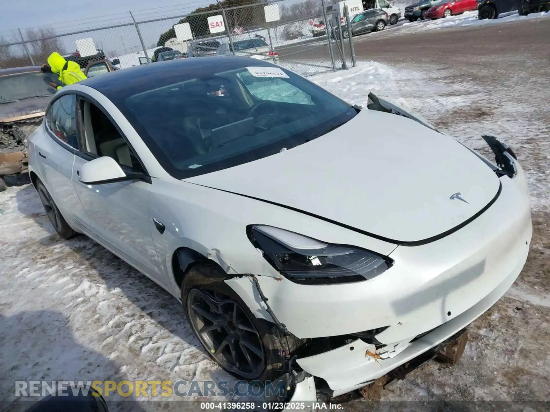 1 Photograph of a damaged car 5YJ3E1EB6NF114723 TESLA MODEL 3 2022