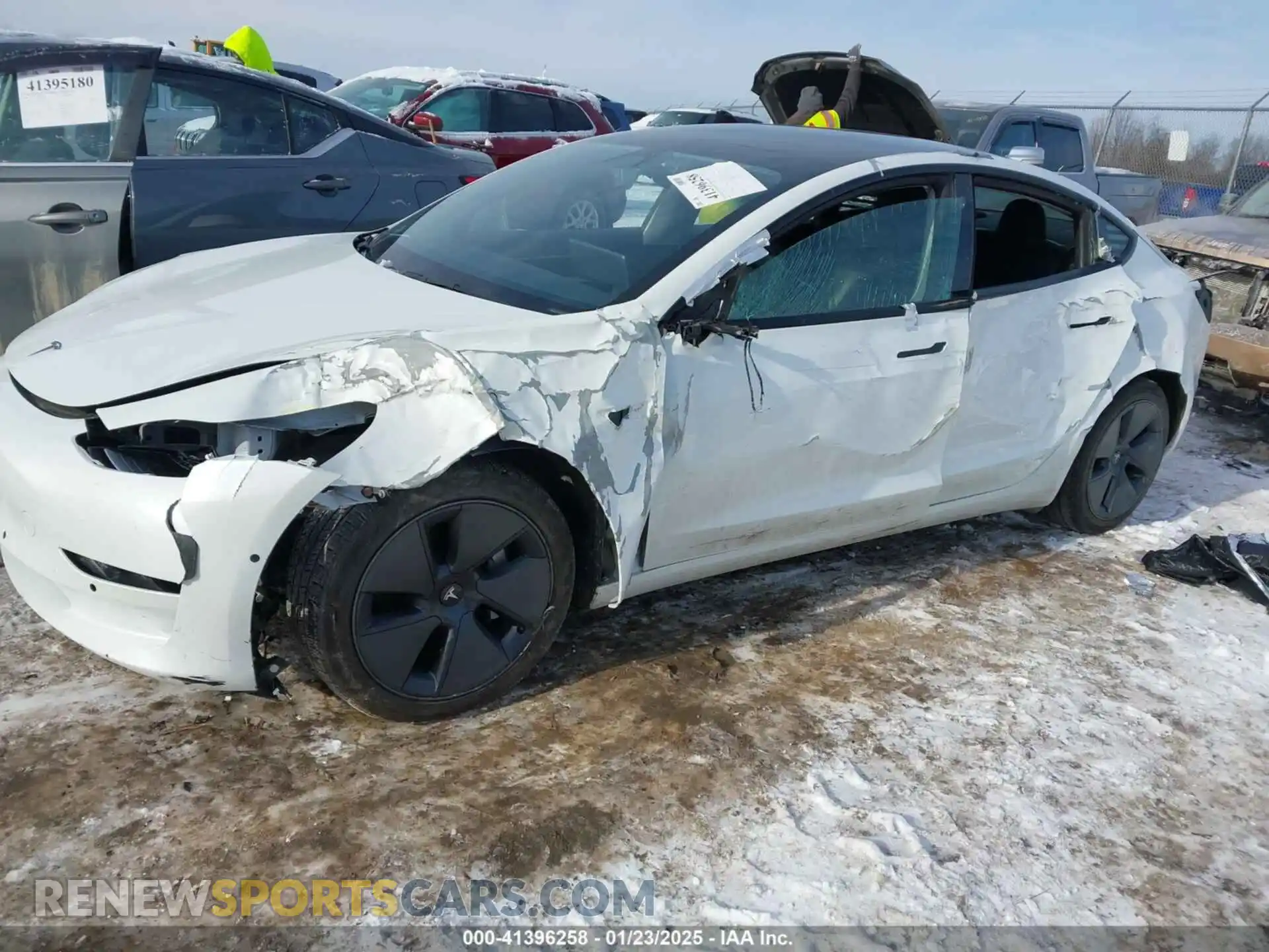 2 Photograph of a damaged car 5YJ3E1EB6NF114723 TESLA MODEL 3 2022