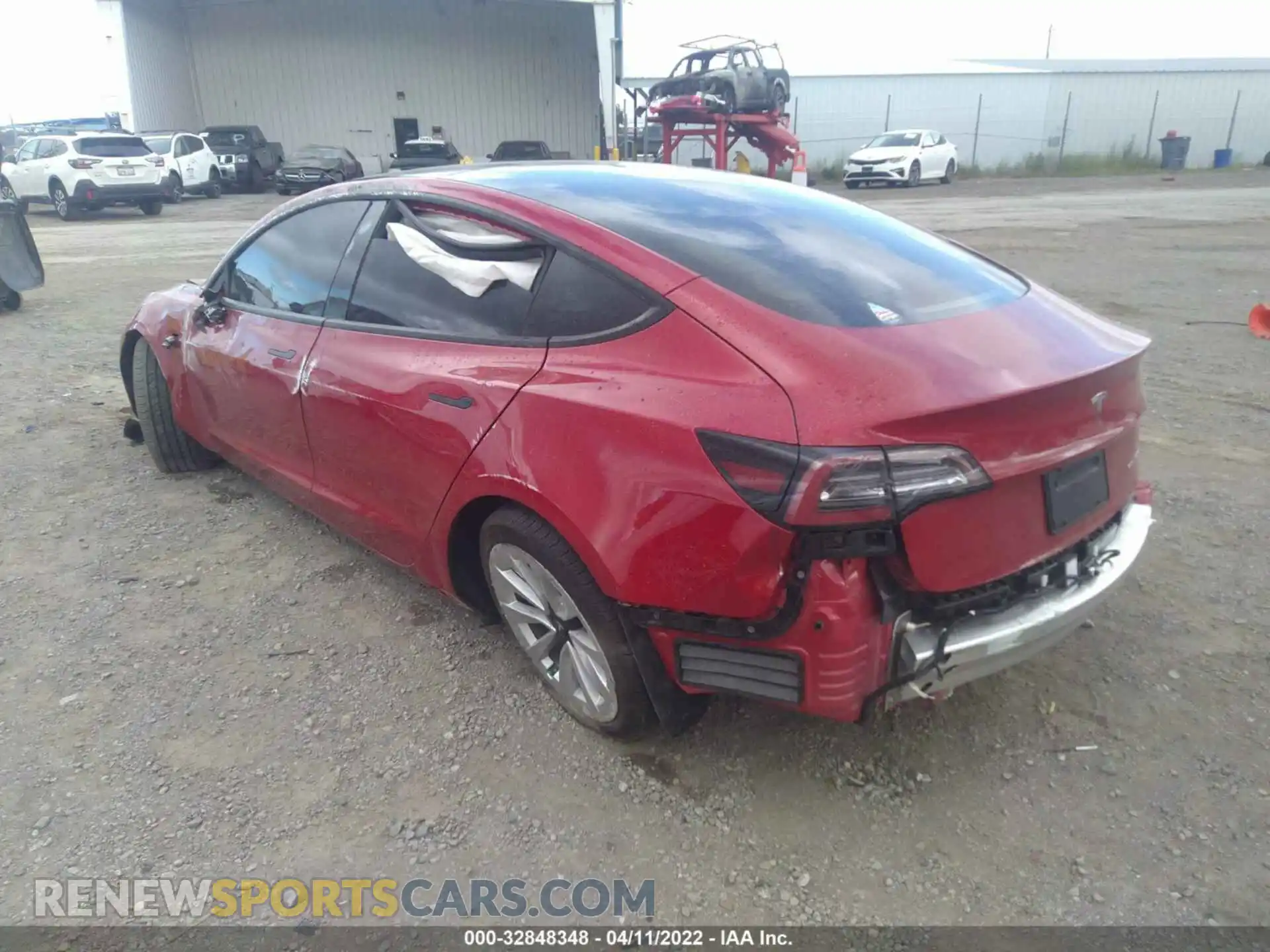 3 Photograph of a damaged car 5YJ3E1EB6NF135992 TESLA MODEL 3 2022