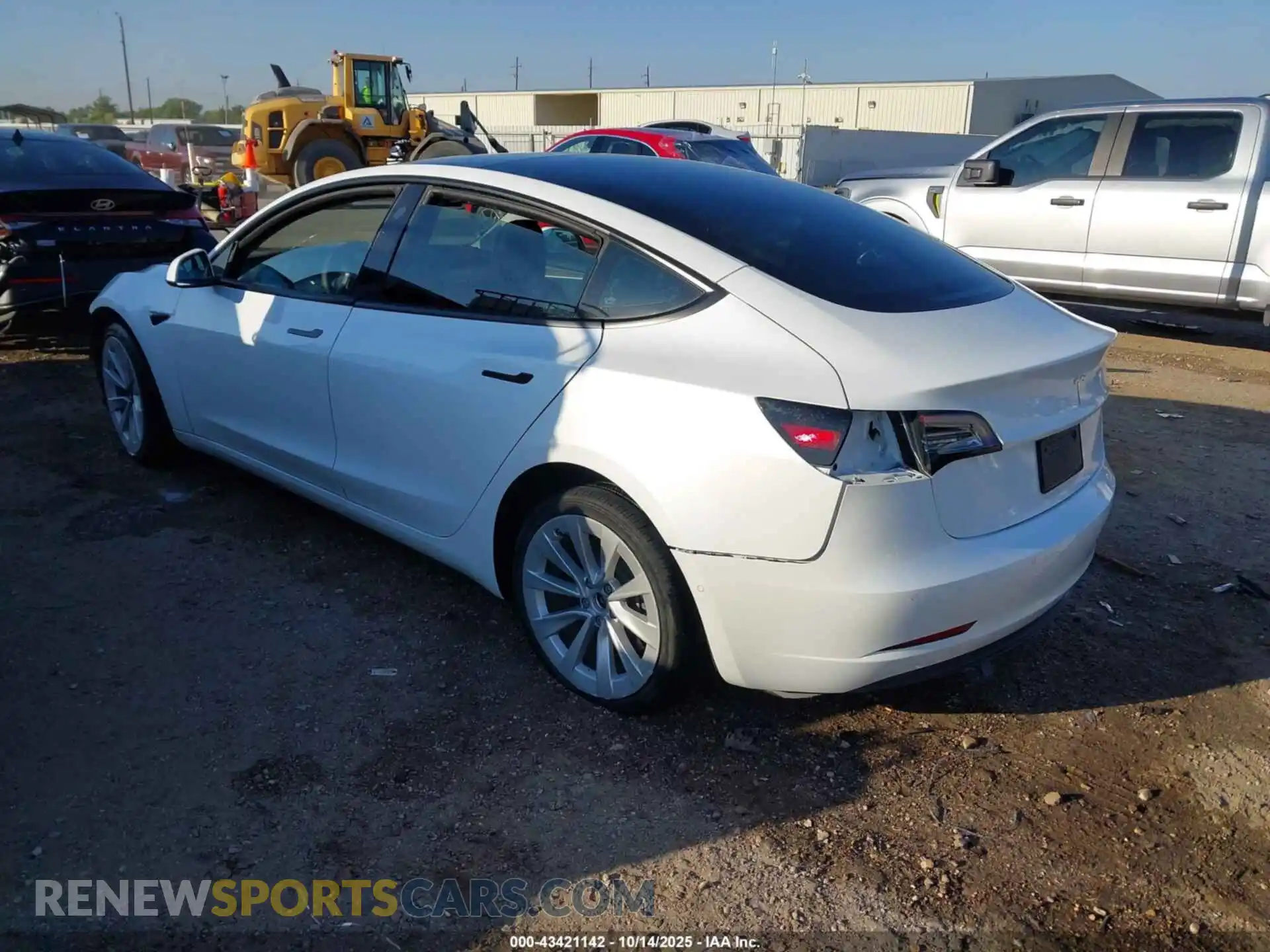 3 Photograph of a damaged car 5YJ3E1EB6NF159578 TESLA MODEL 3 2022