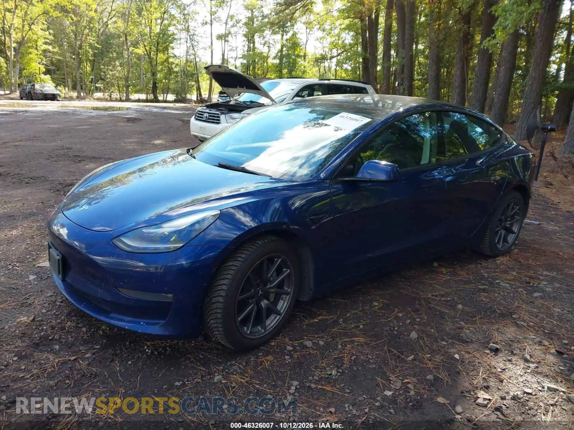 2 fotografías del automóvil dañado 5YJ3E1EB6NF186585 TESLA MODEL 3 2022