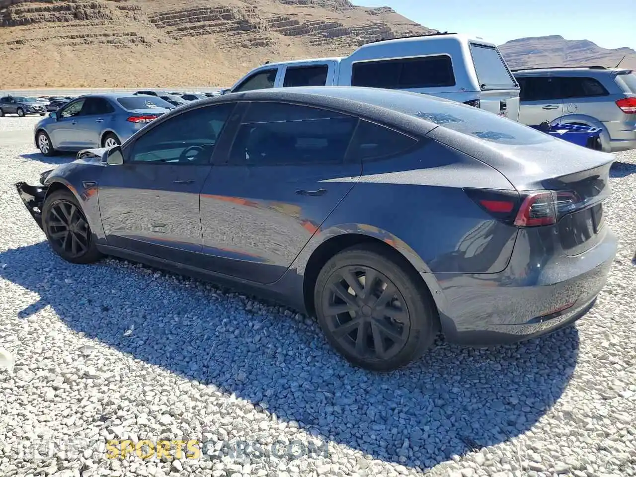 2 Фотография поврежденного автомобиля 5YJ3E1EB6NF196503 TESLA MODEL 3 2022