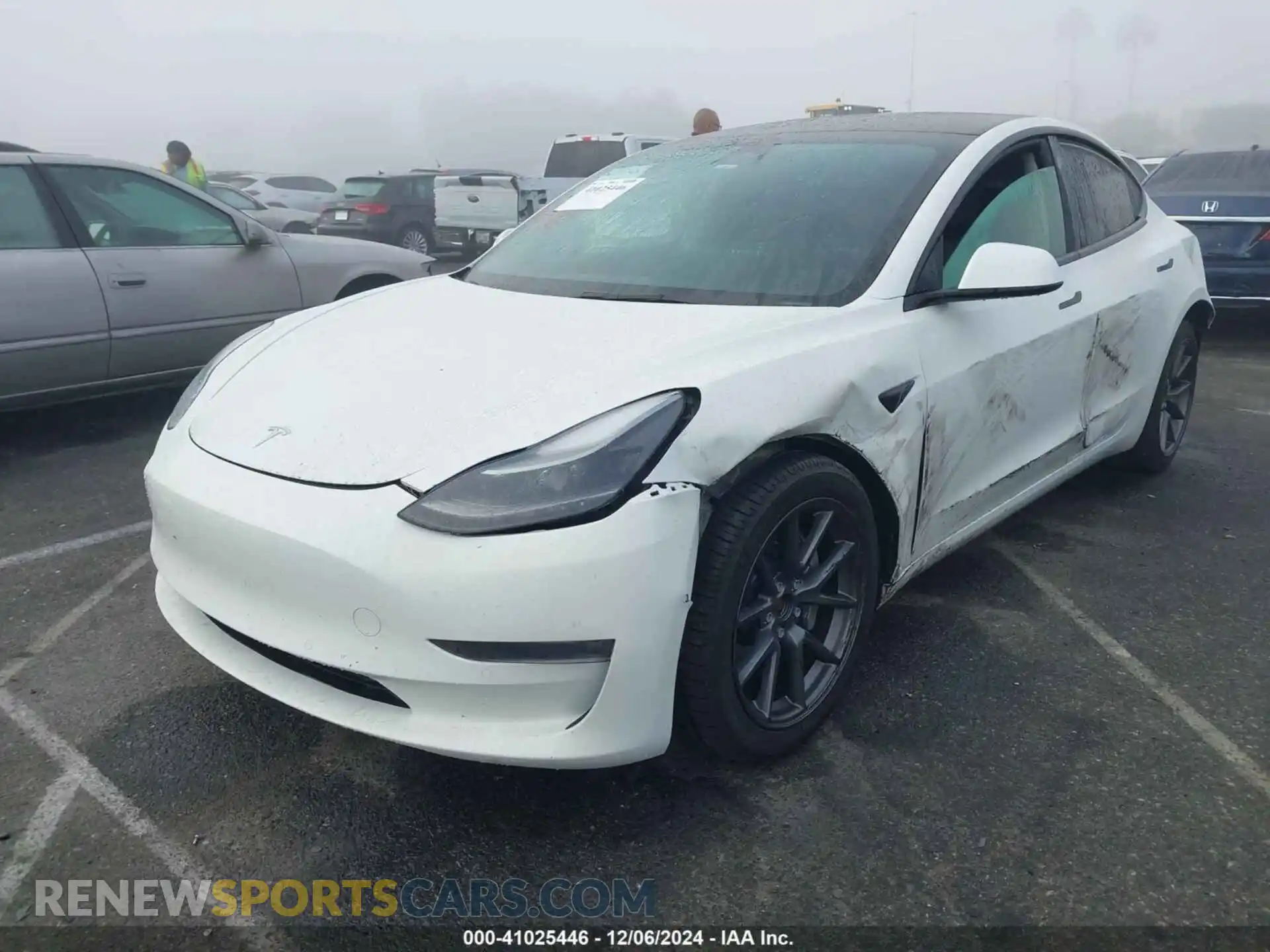 2 Photograph of a damaged car 5YJ3E1EB6NF206639 TESLA MODEL 3 2022