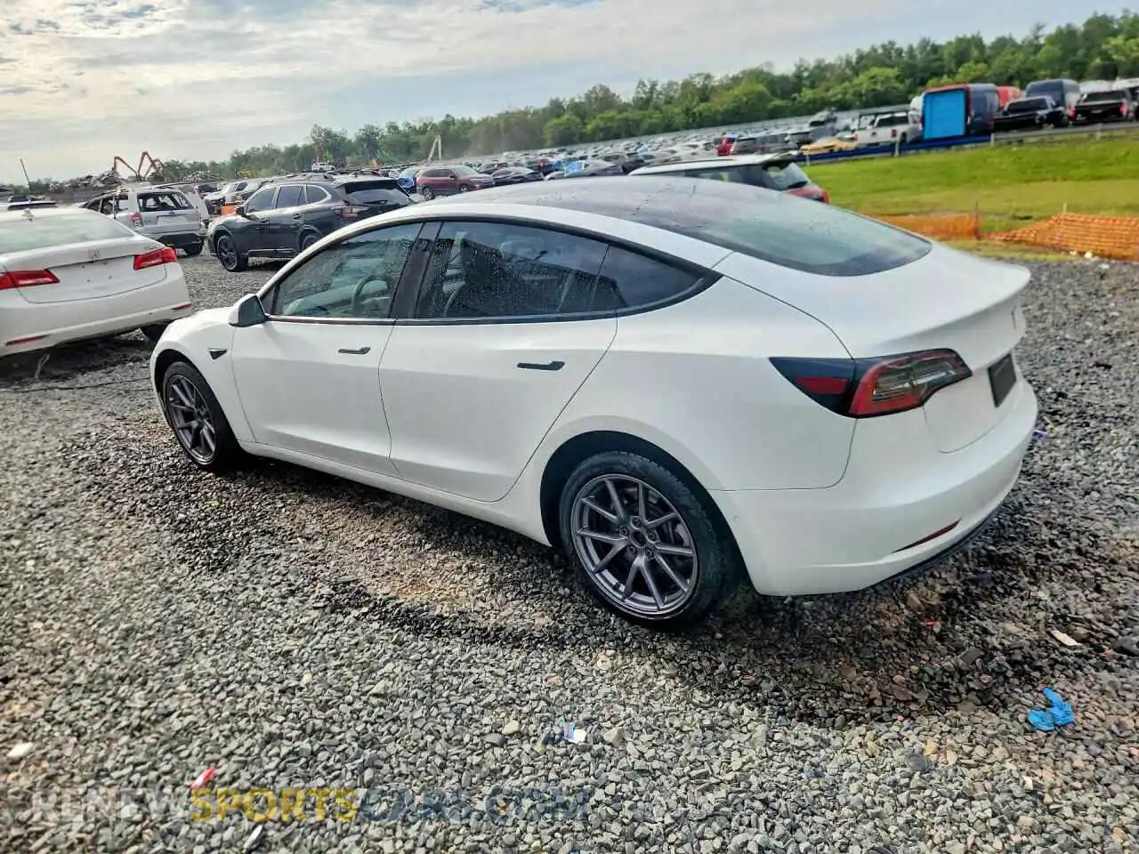 2 fotografías del automóvil dañado 5YJ3E1EB6NF207192 TESLA MODEL 3 2022