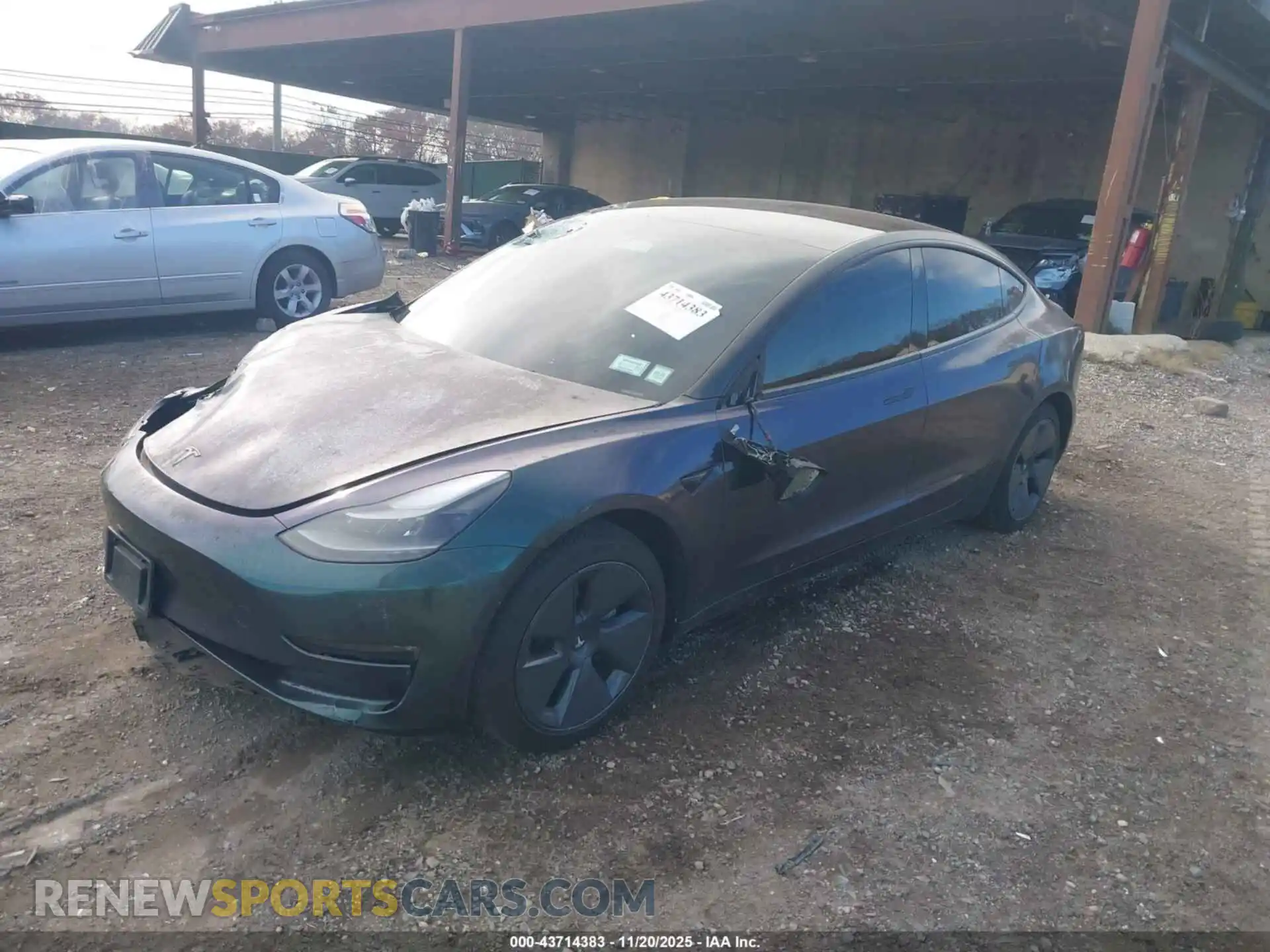 2 Photograph of a damaged car 5YJ3E1EB6NF226910 TESLA MODEL 3 2022