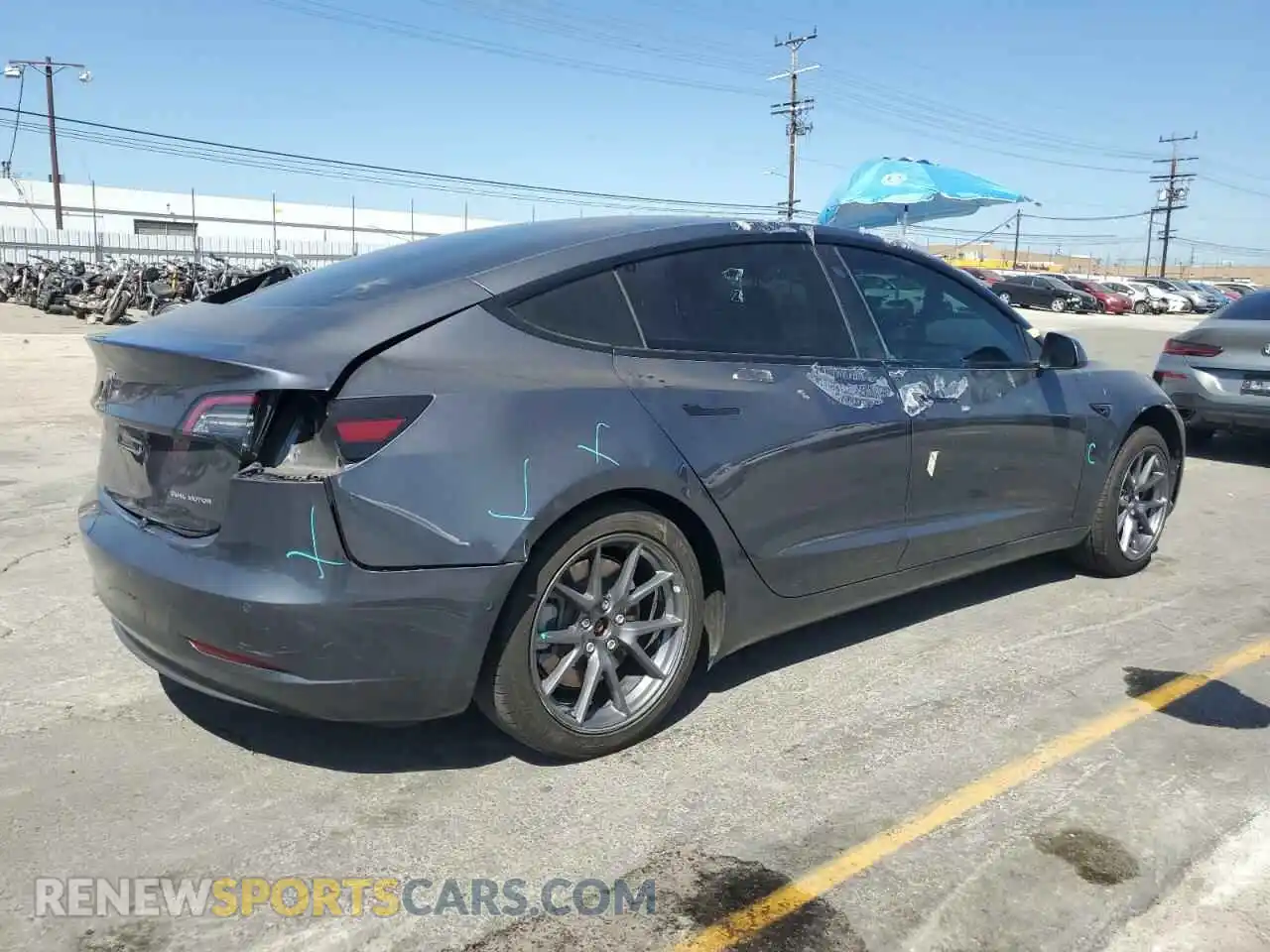 3 Photograph of a damaged car 5YJ3E1EB6NF240886 TESLA MODEL 3 2022