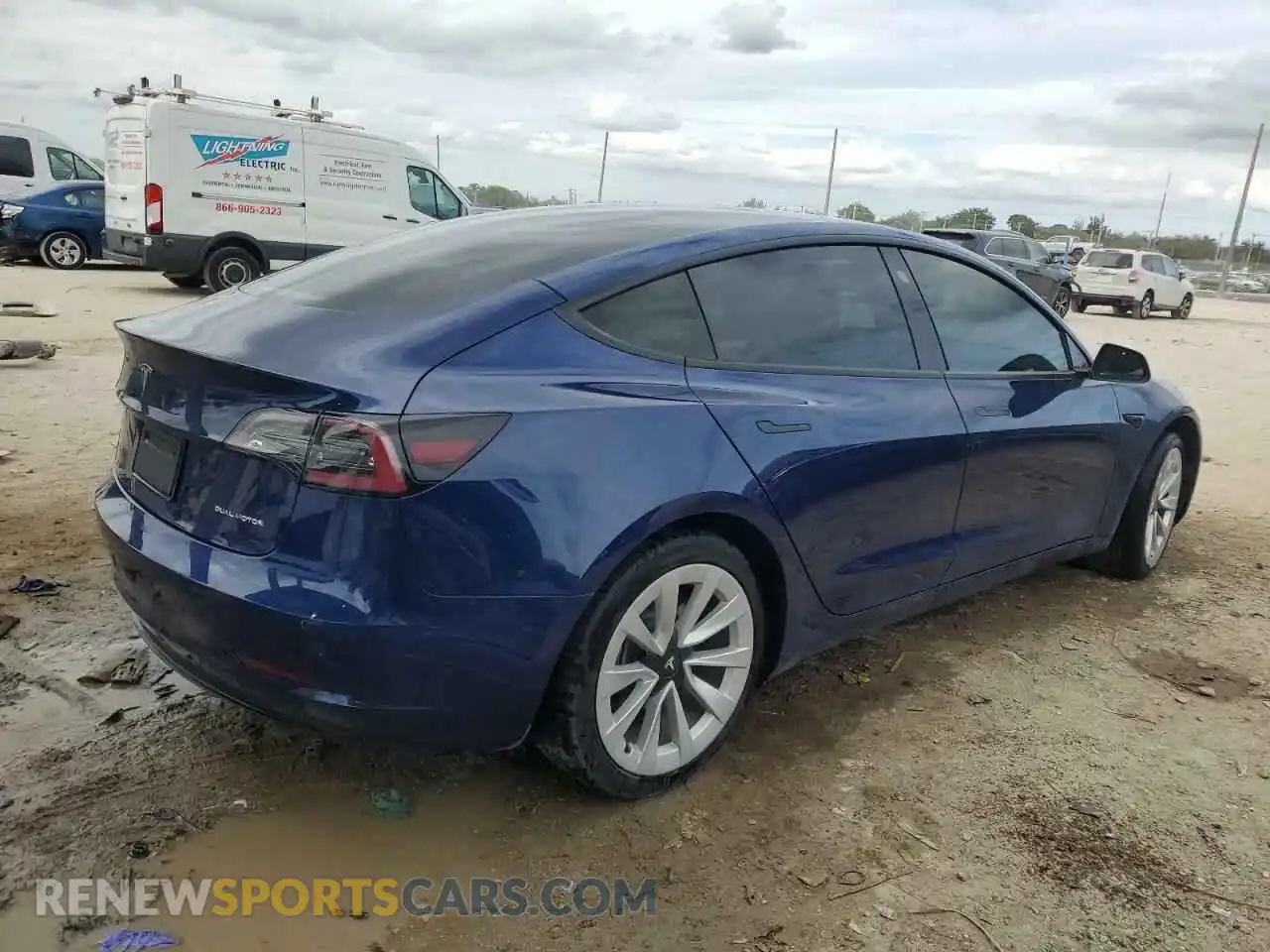 3 Photograph of a damaged car 5YJ3E1EB6NF248356 TESLA MODEL 3 2022