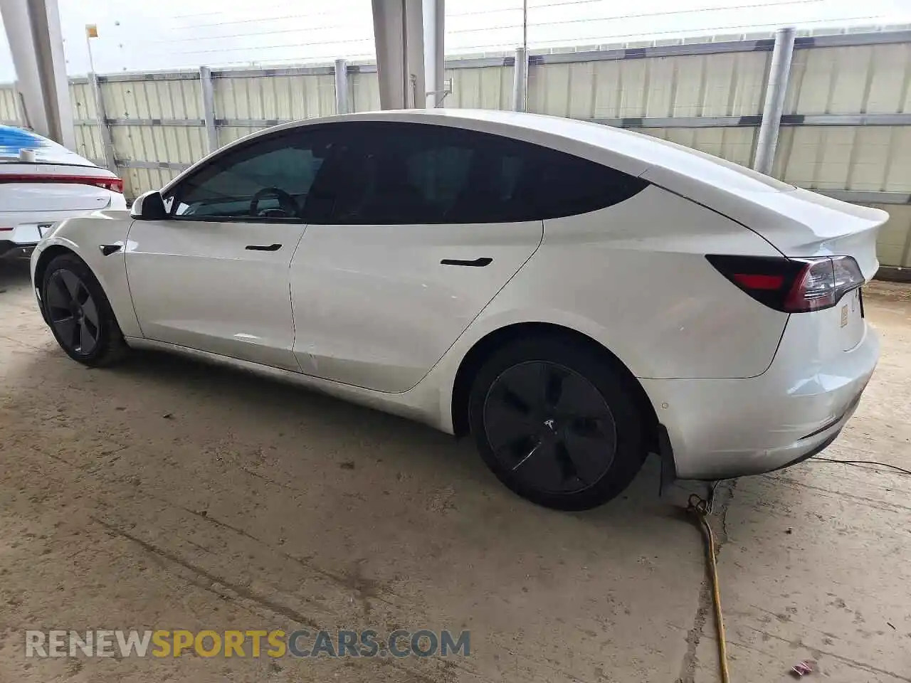 2 Photograph of a damaged car 5YJ3E1EB6NF334072 TESLA MODEL 3 2022