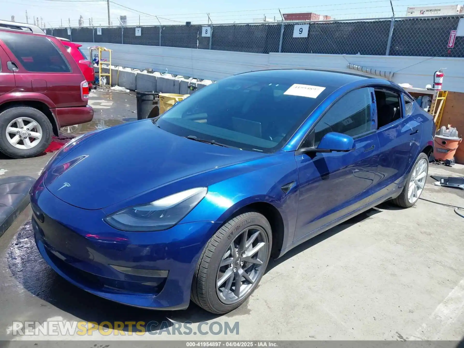 2 Photograph of a damaged car 5YJ3E1EB6NF351017 TESLA MODEL 3 2022