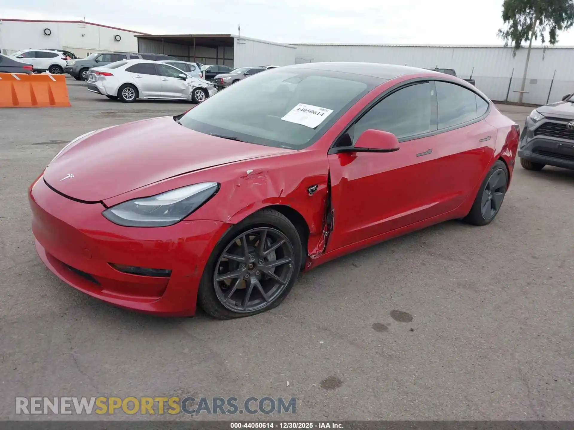 2 Photograph of a damaged car 5YJ3E1EB7NF157872 TESLA MODEL 3 2022
