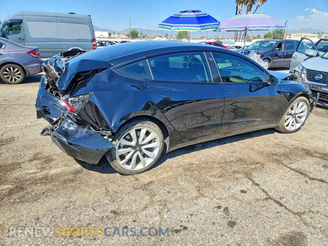 3 Photograph of a damaged car 5YJ3E1EB7NF164014 TESLA MODEL 3 2022