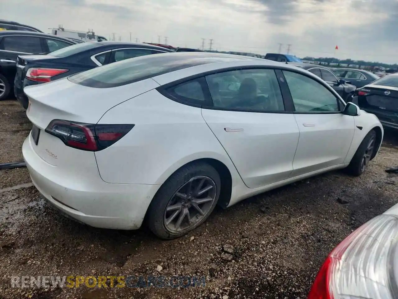 3 Фотография поврежденного автомобиля 5YJ3E1EB7NF182271 TESLA MODEL 3 2022