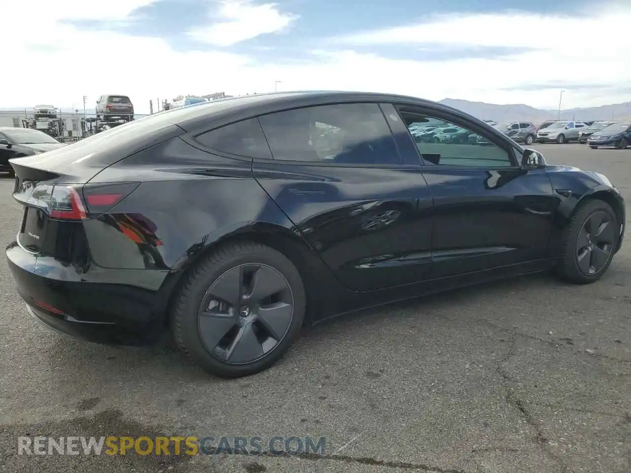 3 Photograph of a damaged car 5YJ3E1EB7NF195425 TESLA MODEL 3 2022