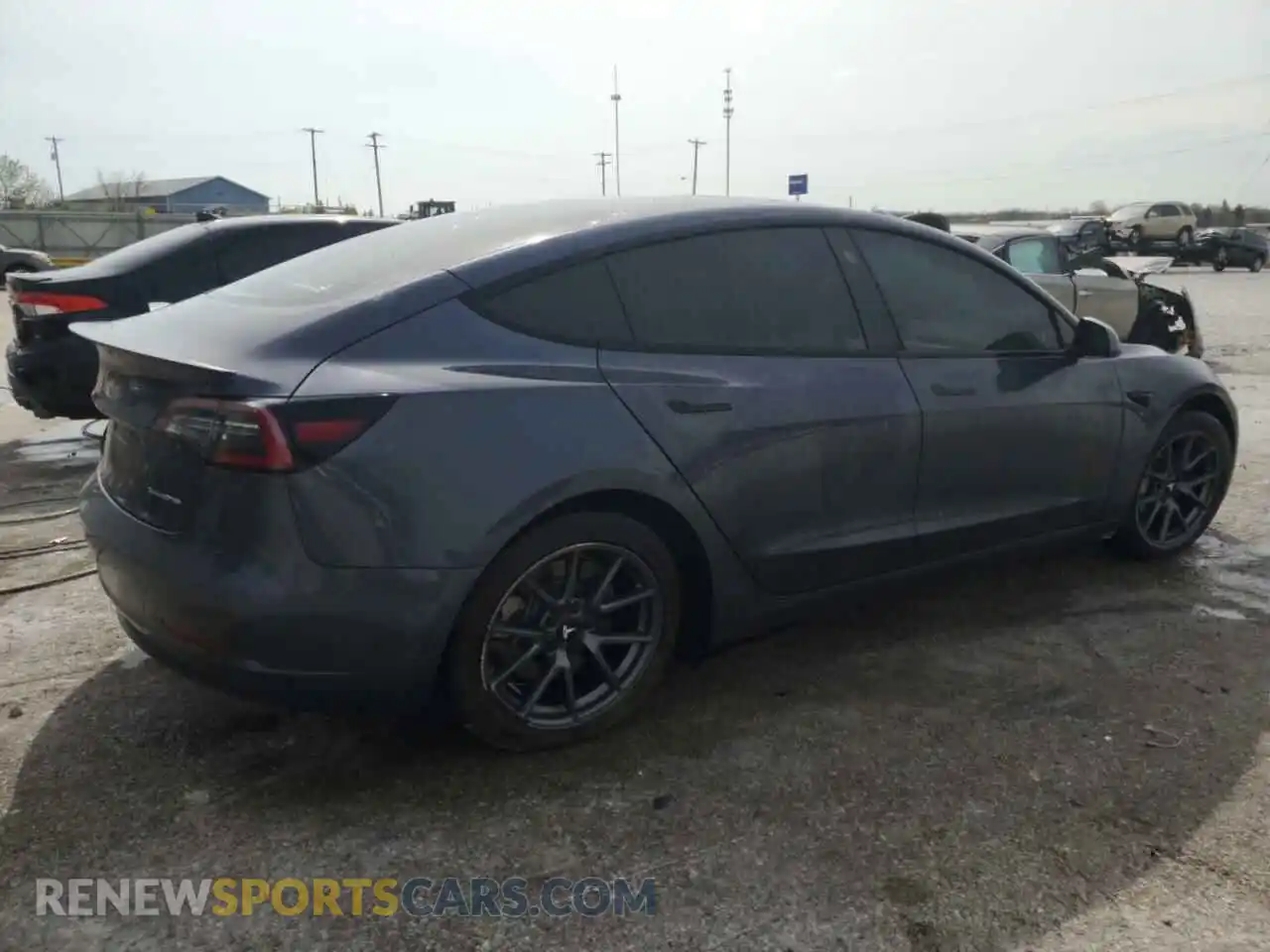 3 Photograph of a damaged car 5YJ3E1EB7NF238905 TESLA MODEL 3 2022
