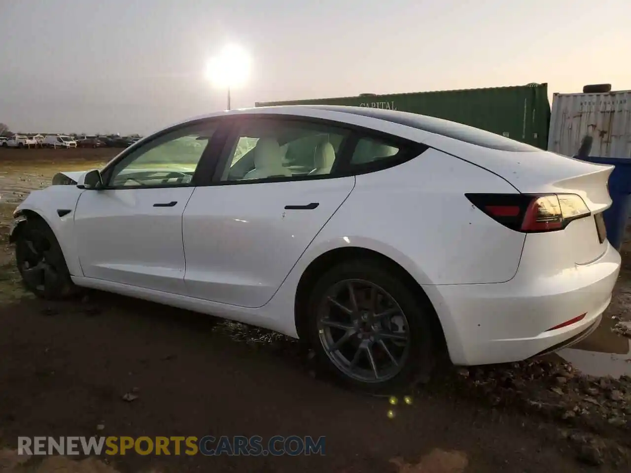 2 Photograph of a damaged car 5YJ3E1EB7NF248687 TESLA MODEL 3 2022