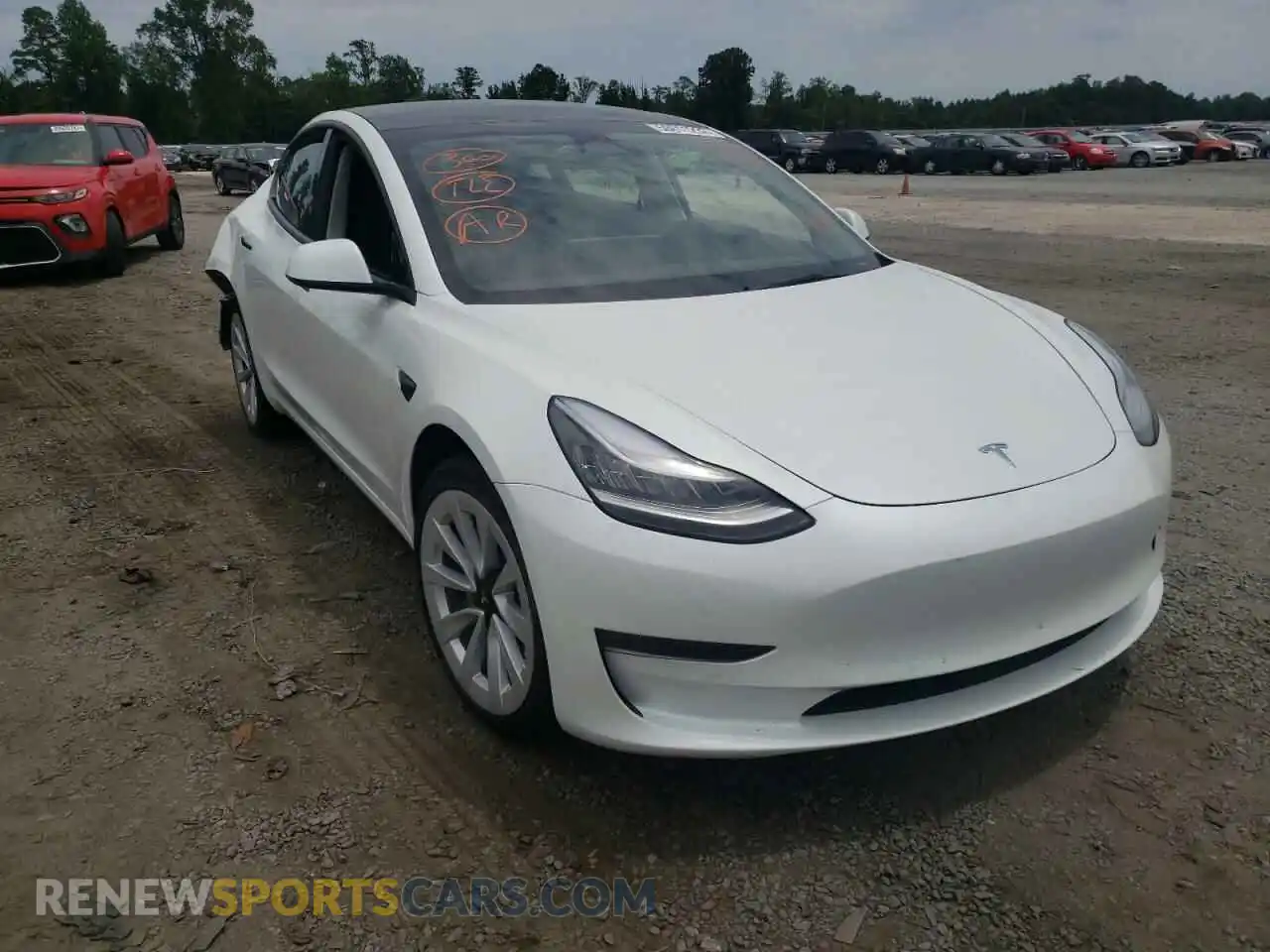 1 Photograph of a damaged car 5YJ3E1EB7NF258653 TESLA MODEL 3 2022