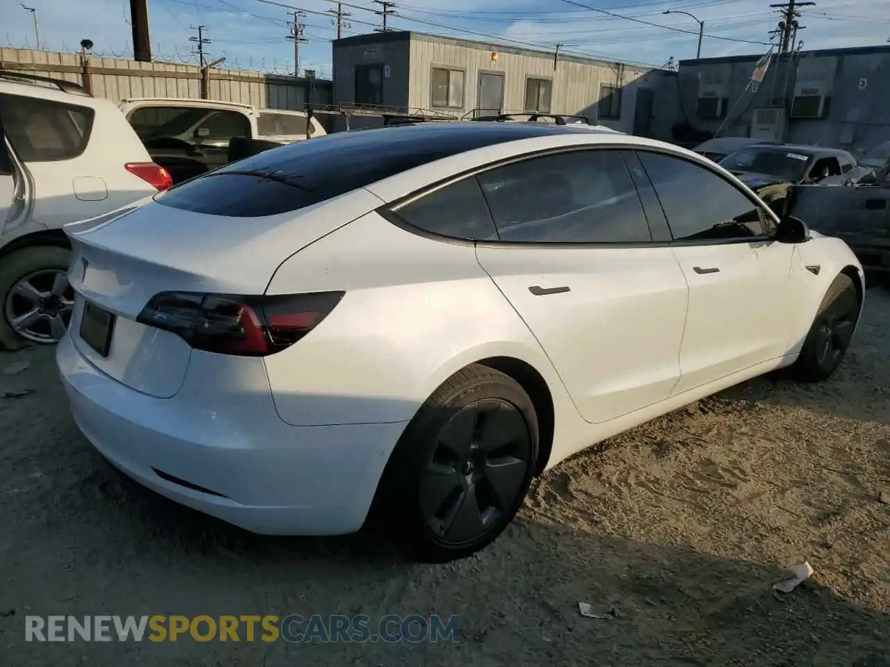 3 Photograph of a damaged car 5YJ3E1EB7NF274626 TESLA MODEL 3 2022