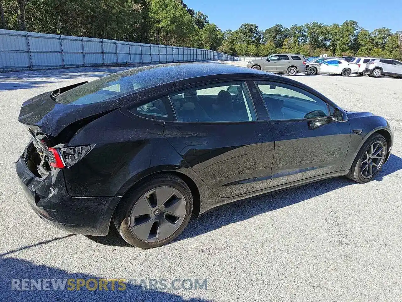 3 Photograph of a damaged car 5YJ3E1EB7NF289594 TESLA MODEL 3 2022