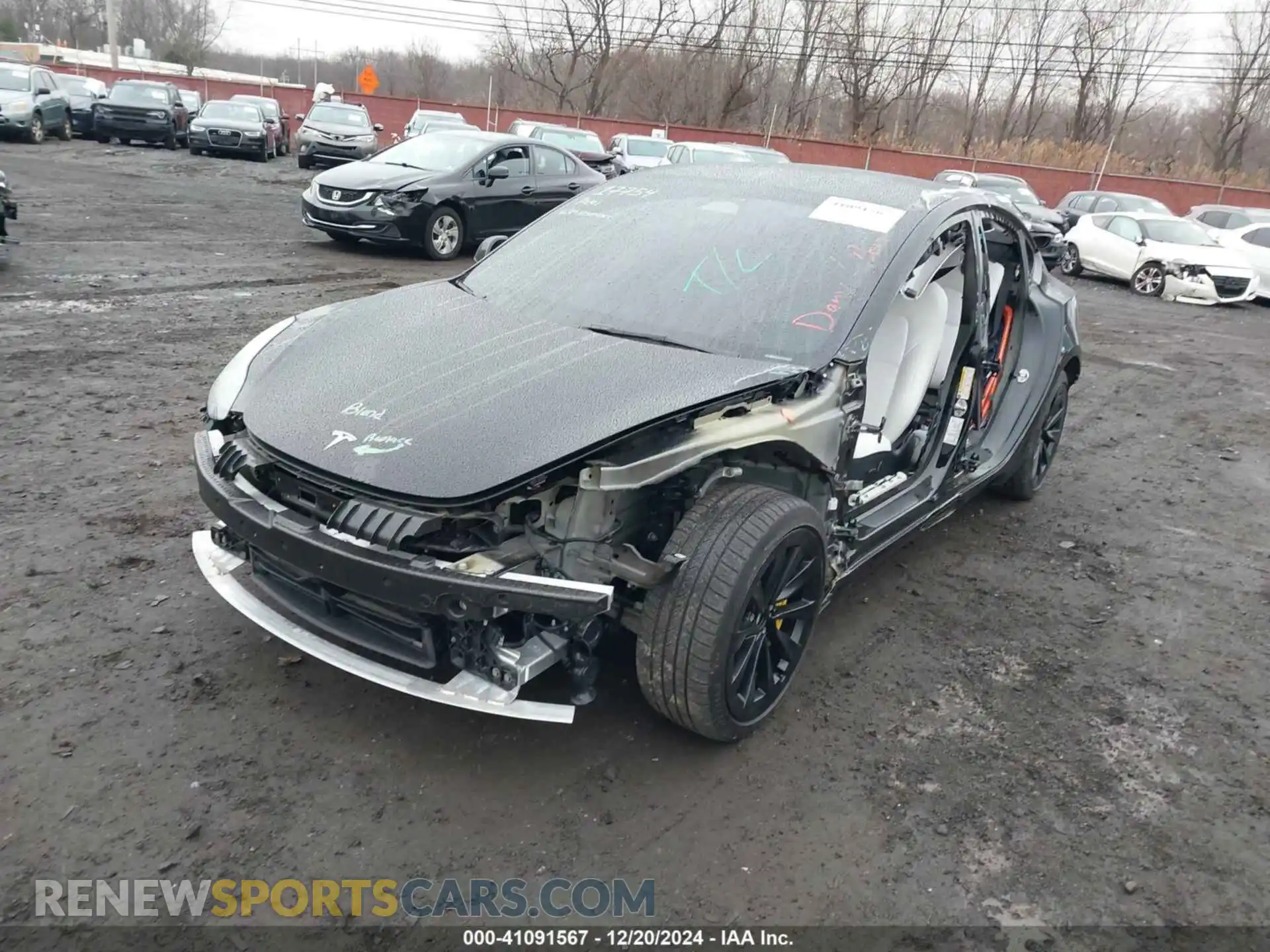 2 Photograph of a damaged car 5YJ3E1EB7NF365590 TESLA MODEL 3 2022