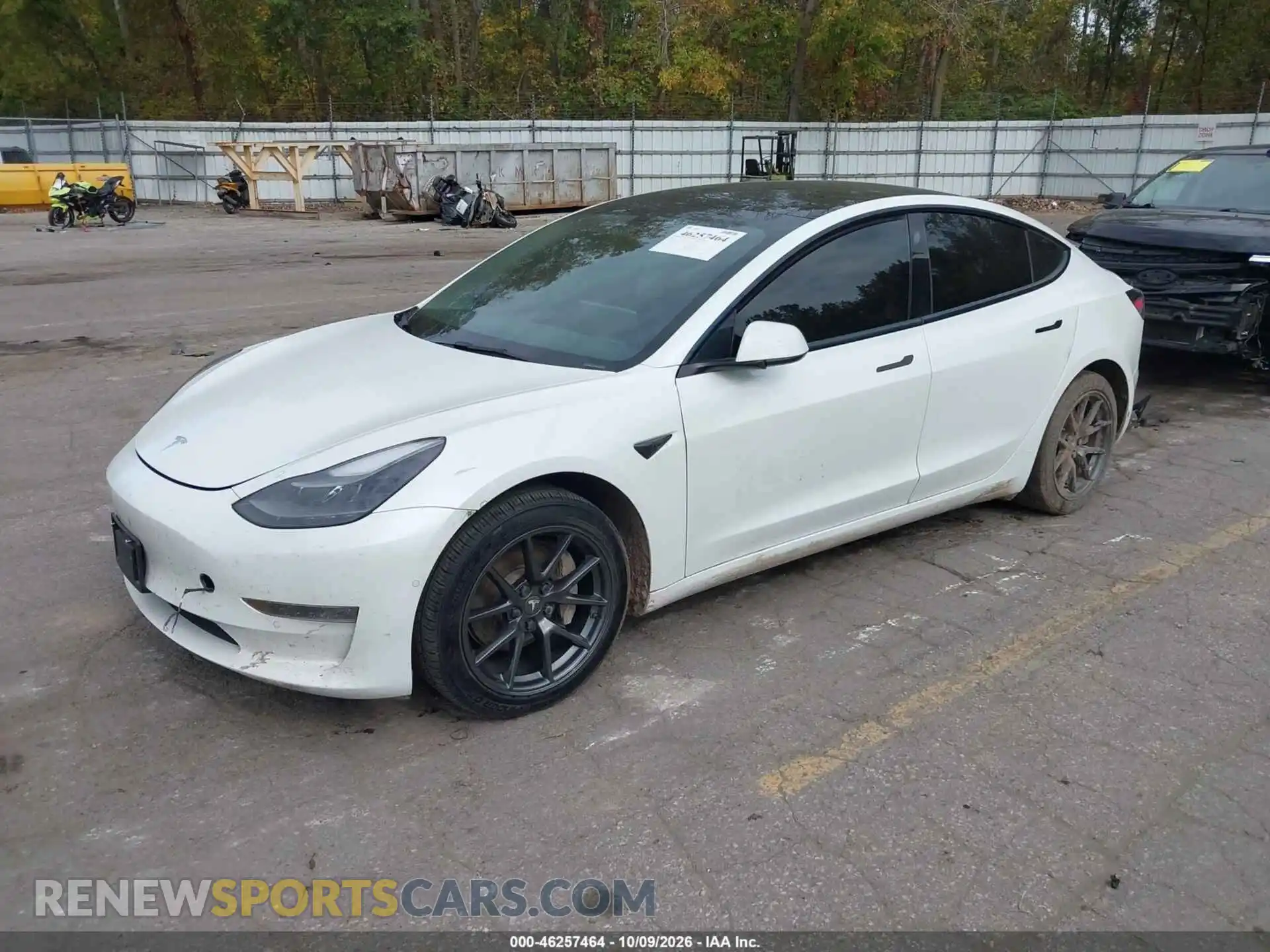 2 Photograph of a damaged car 5YJ3E1EB8NF110656 TESLA MODEL 3 2022