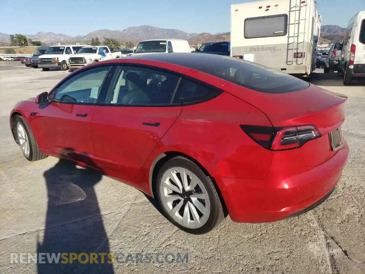 2 Photograph of a damaged car 5YJ3E1EB8NF124038 TESLA MODEL 3 2022