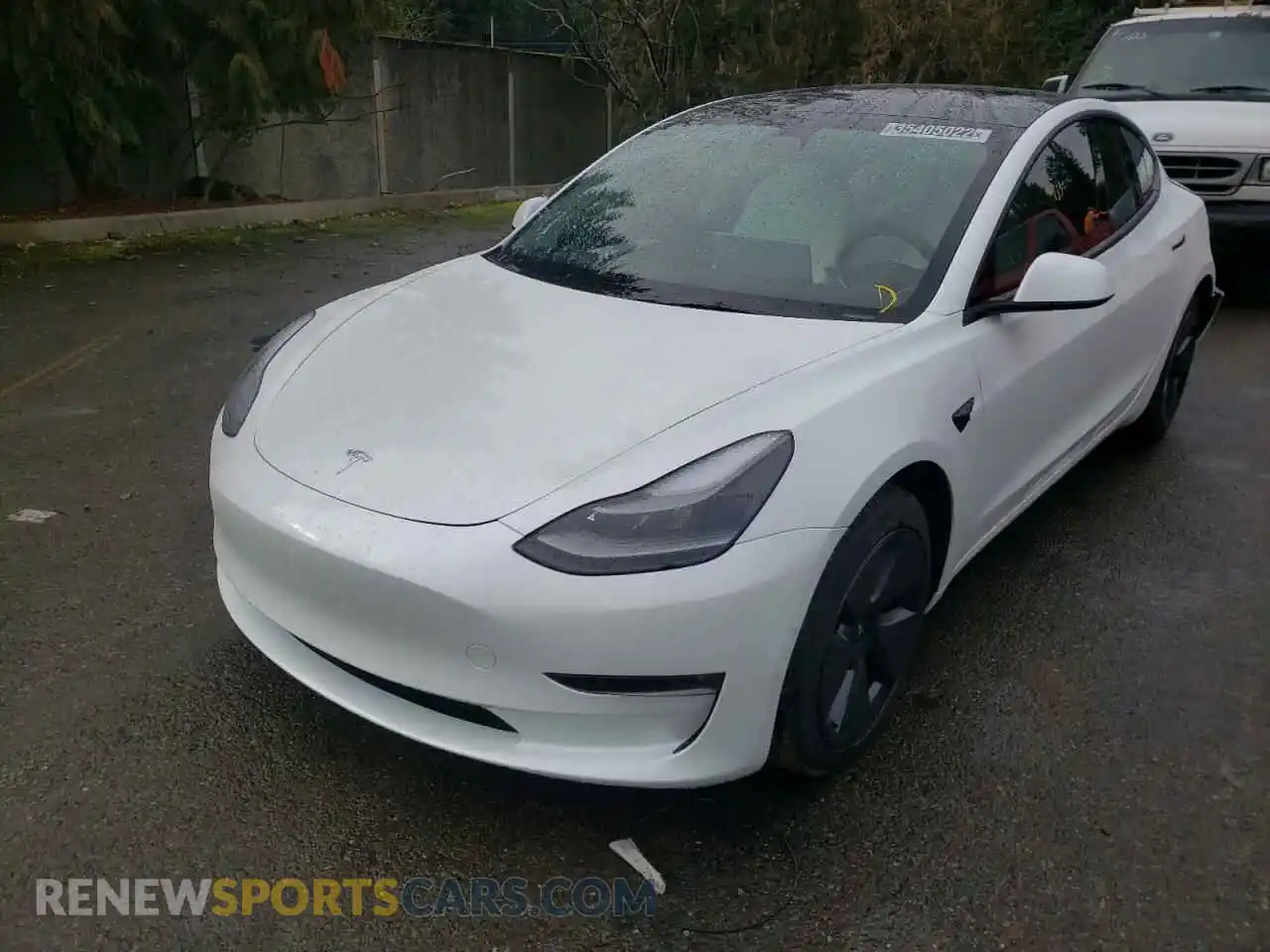 2 Photograph of a damaged car 5YJ3E1EB8NF127568 TESLA MODEL 3 2022