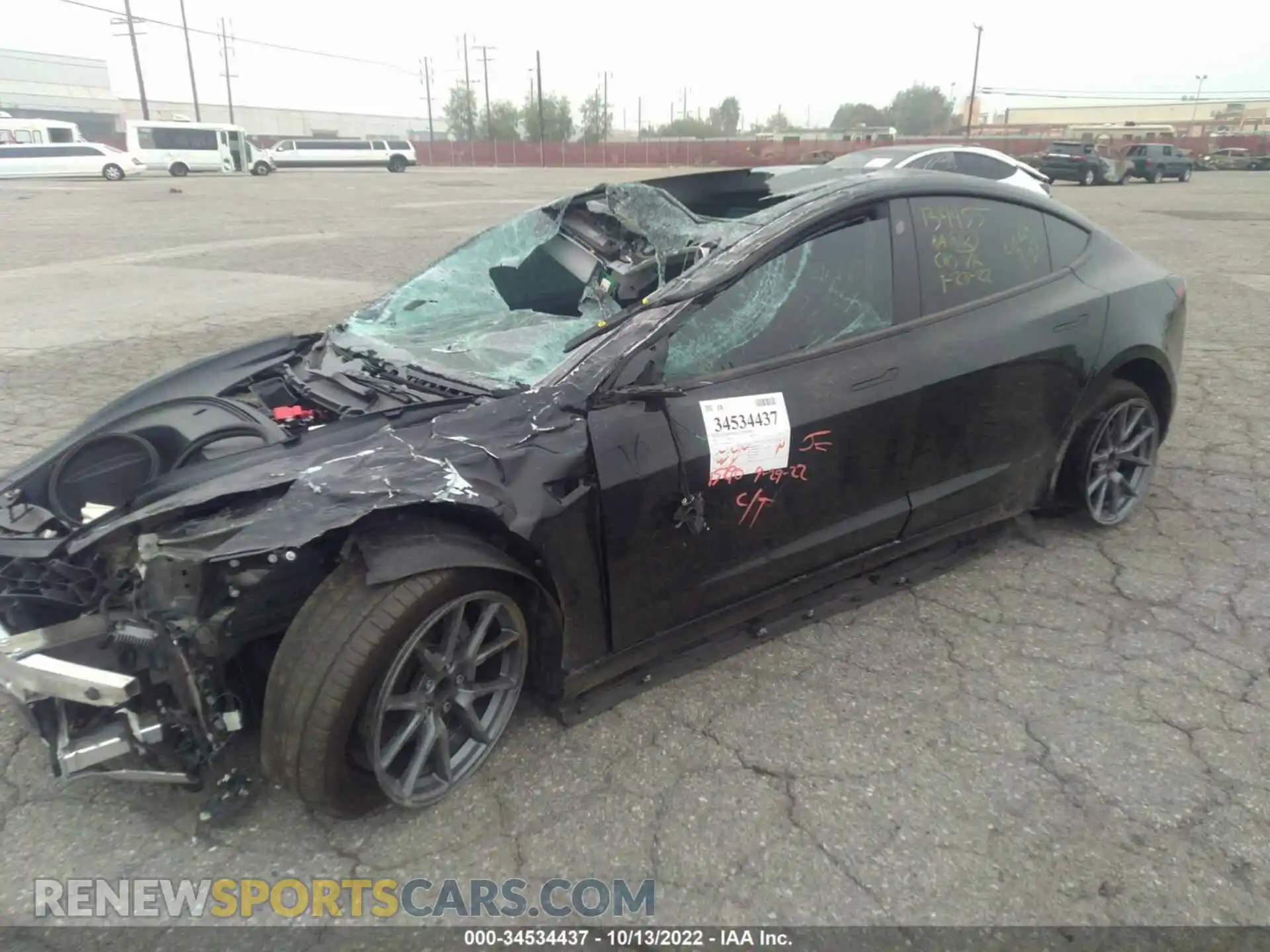 2 fotografías del automóvil dañado 5YJ3E1EB8NF134455 TESLA MODEL 3 2022
