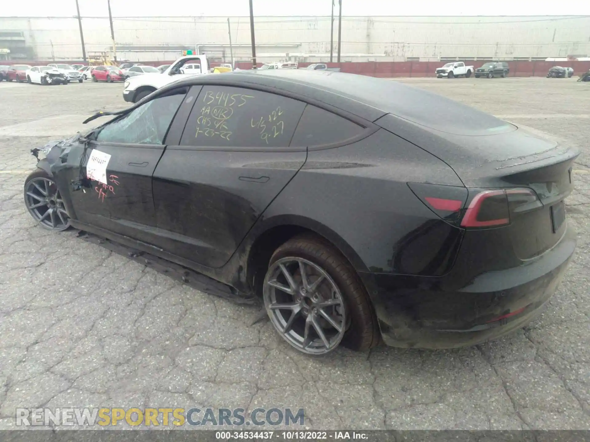 3 fotografías del automóvil dañado 5YJ3E1EB8NF134455 TESLA MODEL 3 2022